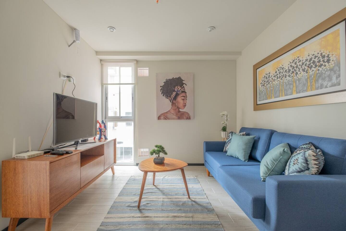Perfect 1 BR Apartment w/ Rooftop Pool