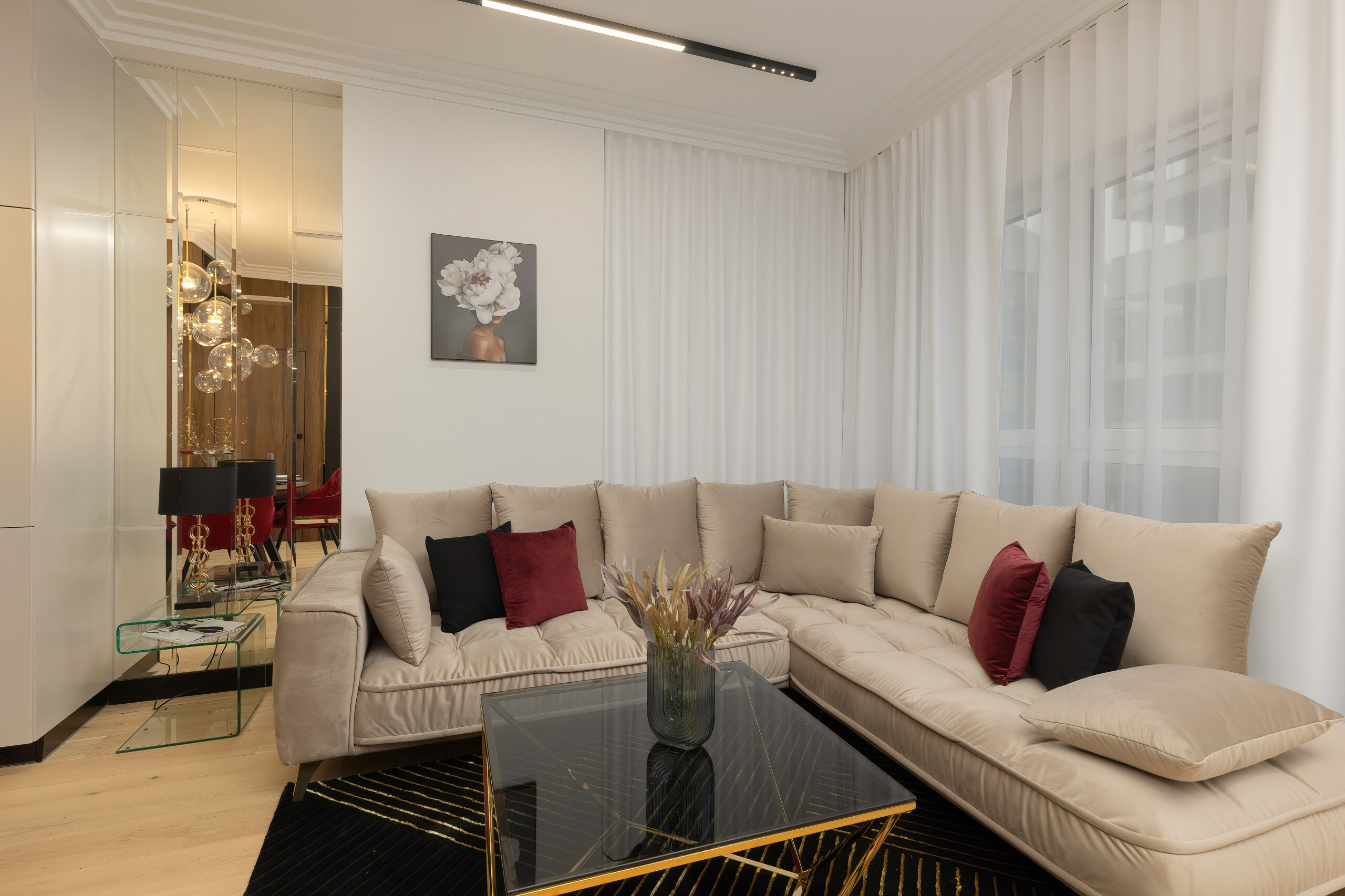 Property Image 1 - Modern & Royal Apartment with Premium Facilities in Wola District