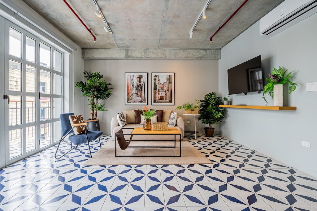 Welcome Wynwood House