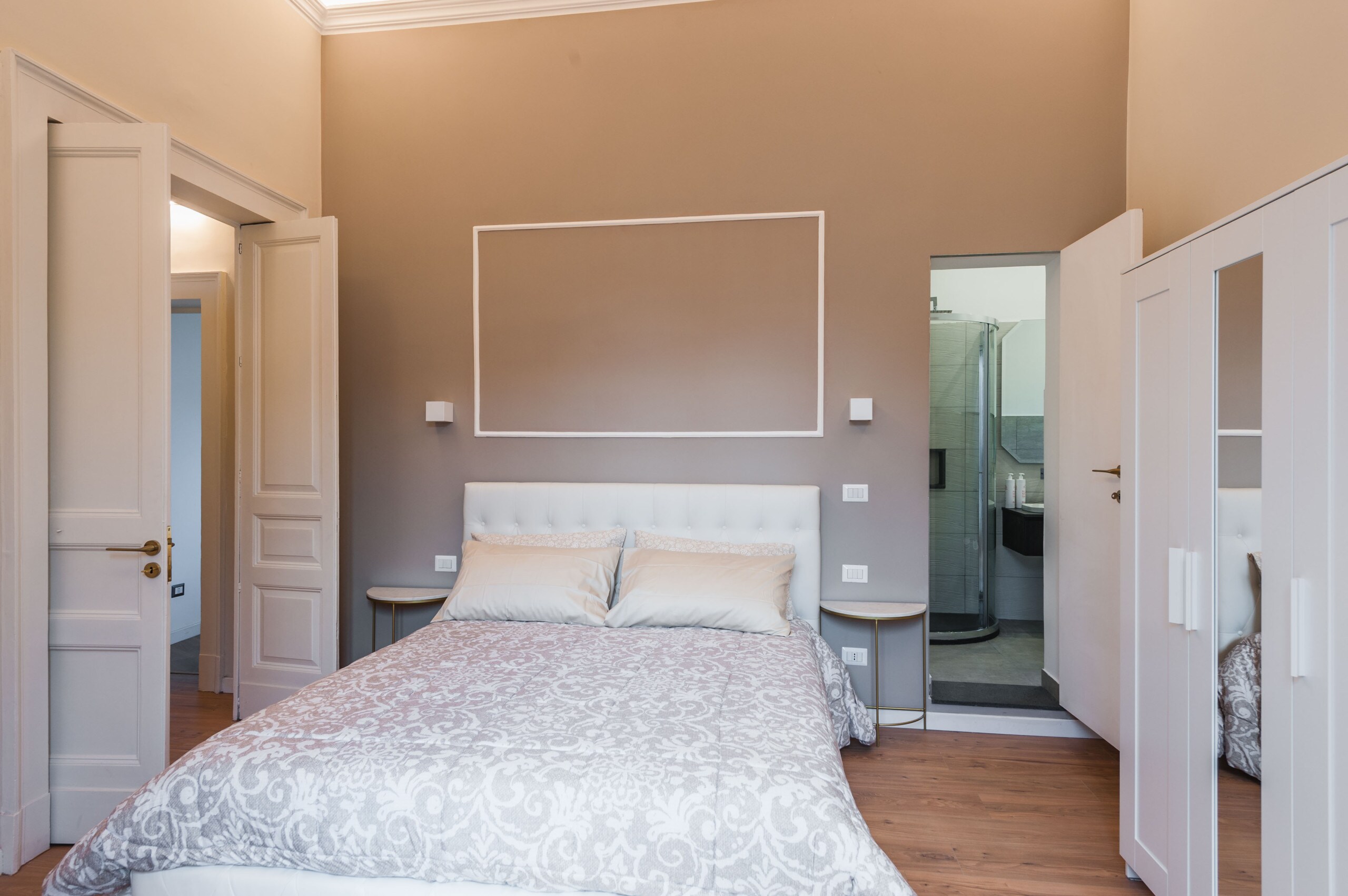 Property Image 2 - Modern & Bright Apartment near Piazza Stesicoro Property Image 2 - Modern & Bright Apartment near Piazza Stesicoro