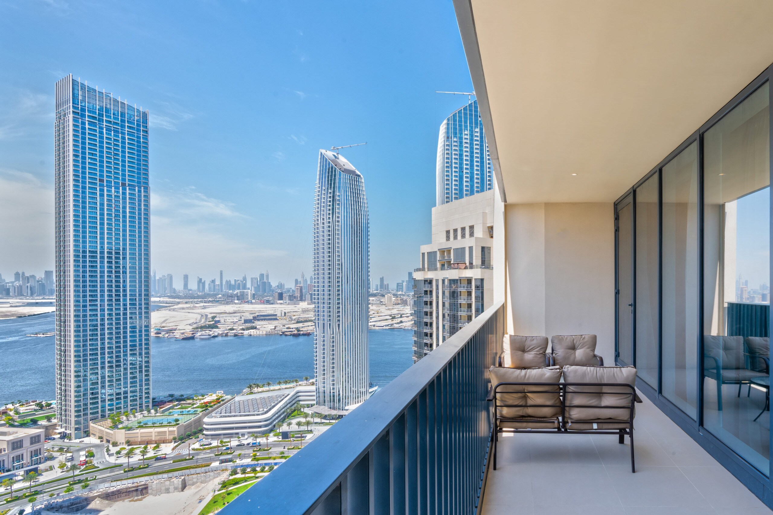 Property Image 1 - Stylish 2BR Apartment at Harbour Gate T1, Dubai Creek Harbour