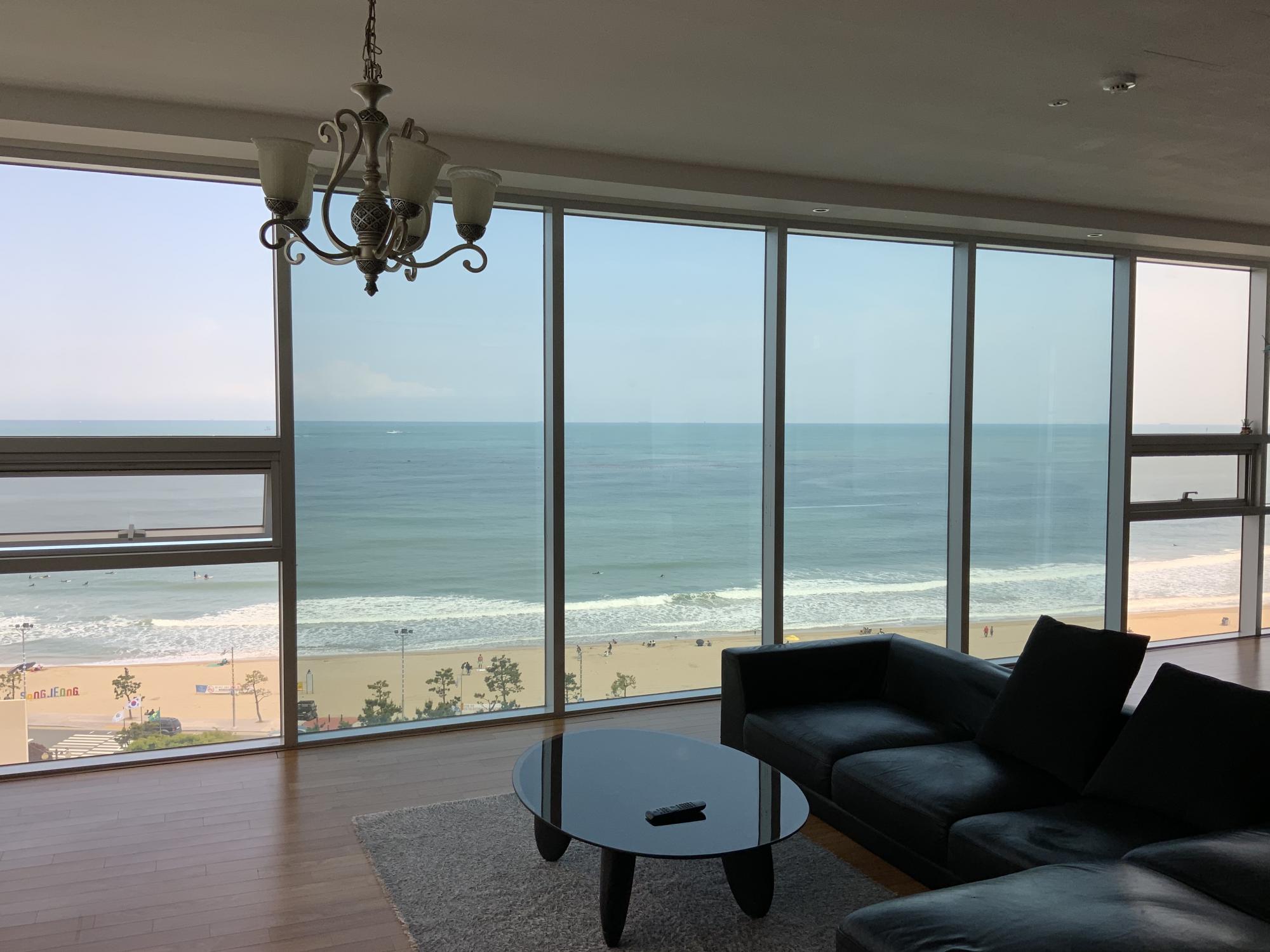 Property Image 2 - Panorama Oceanview home in Busan 8