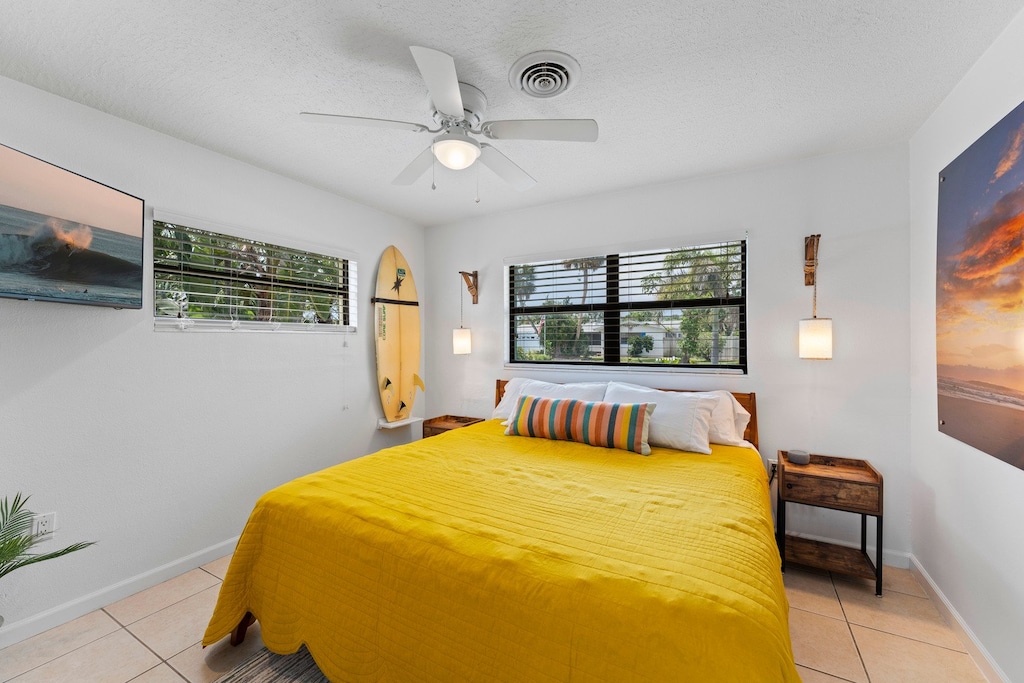Guest bedroom with king bed