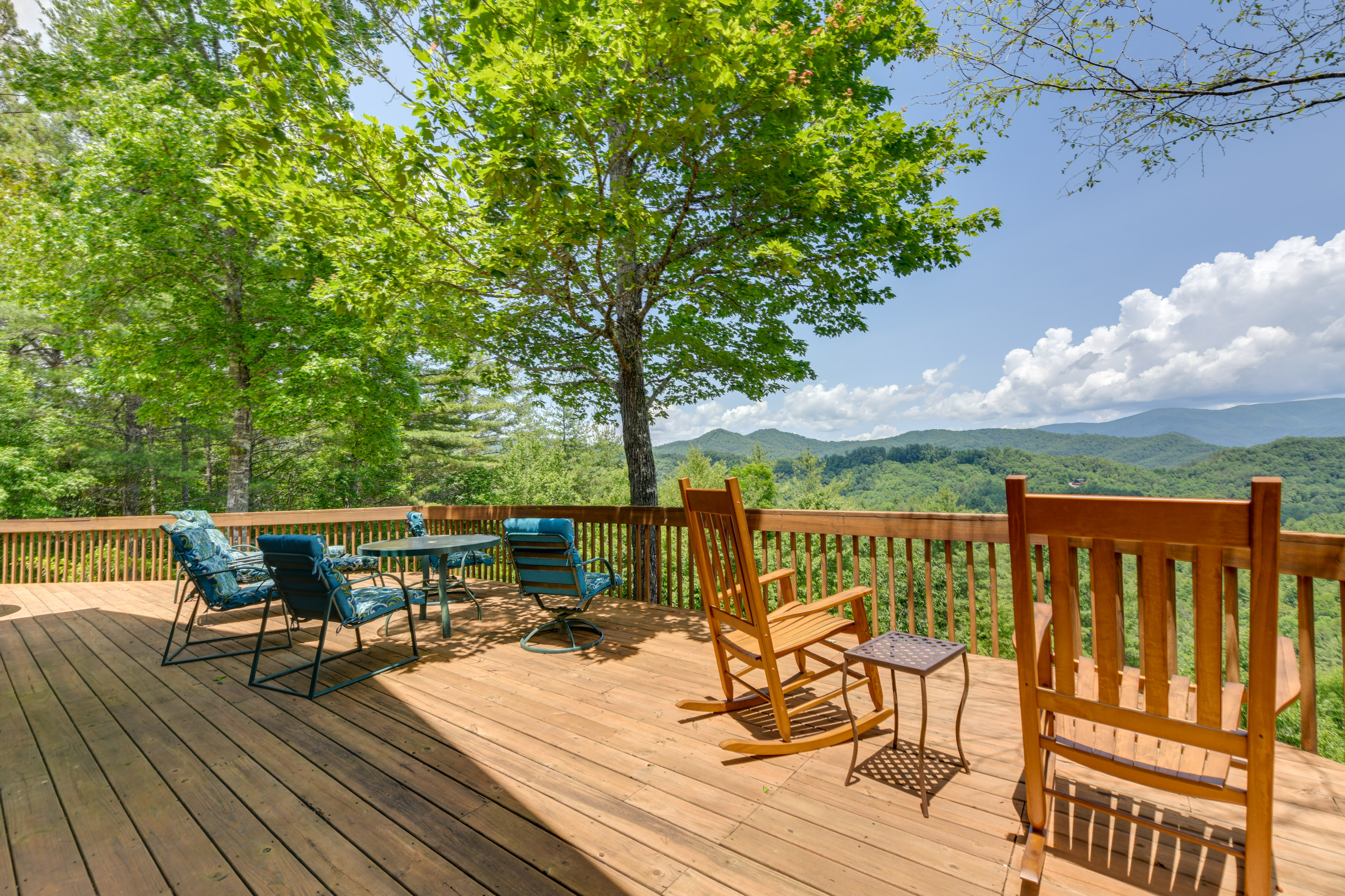 Property Image 2 - Almond Vacation Rental w/ Mountain Views!