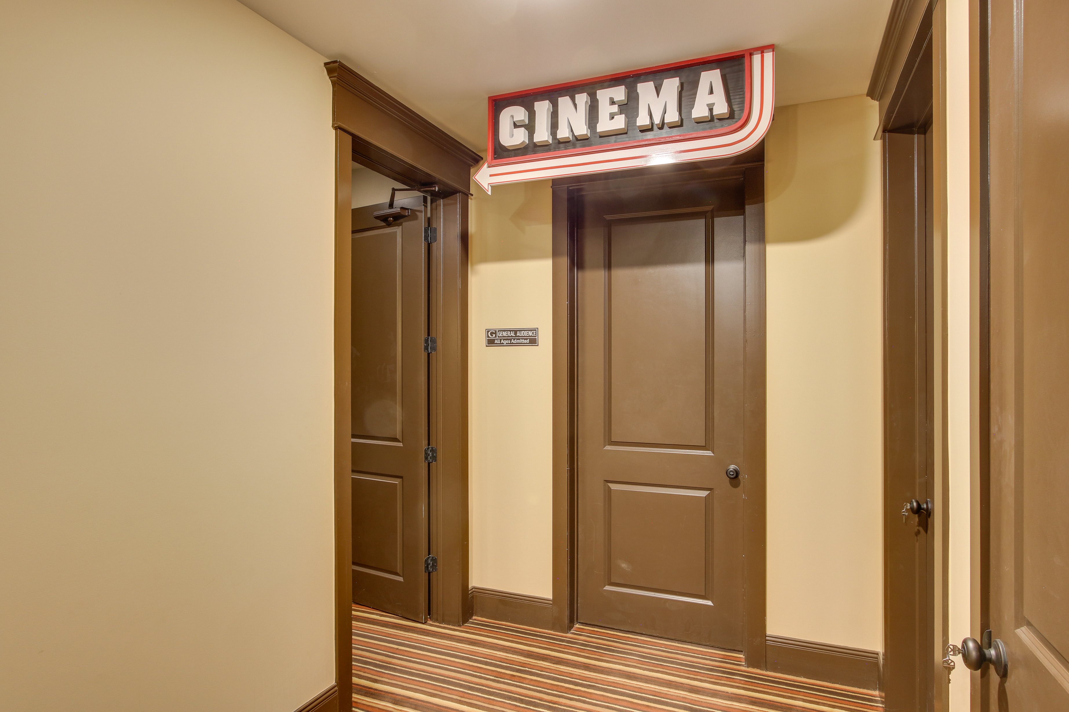 Resort Apartment in Loretto w/ Private Patio!