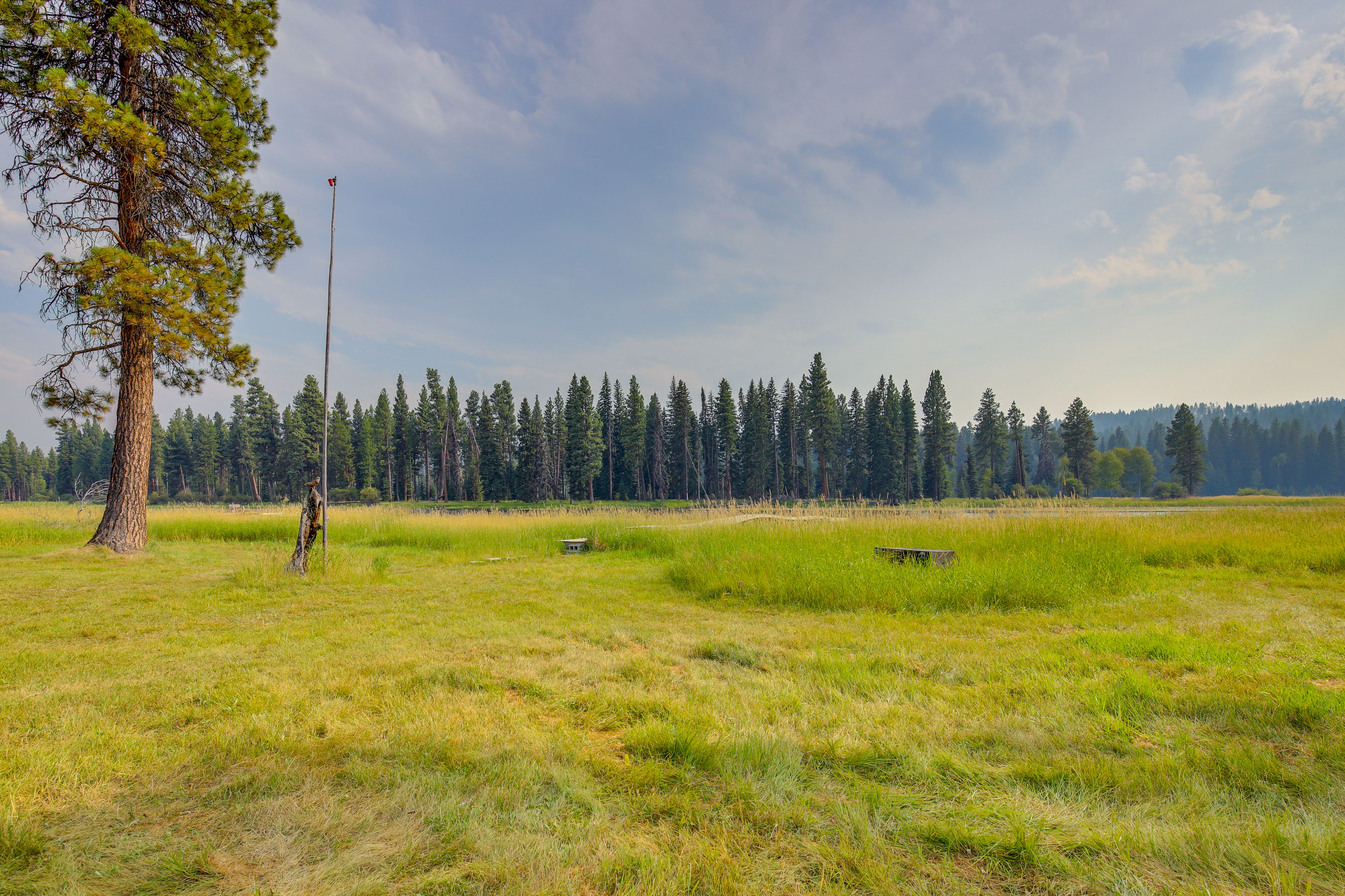 Hike, Bike & Boat: Cabin w/ Dock on Seeley Lake!