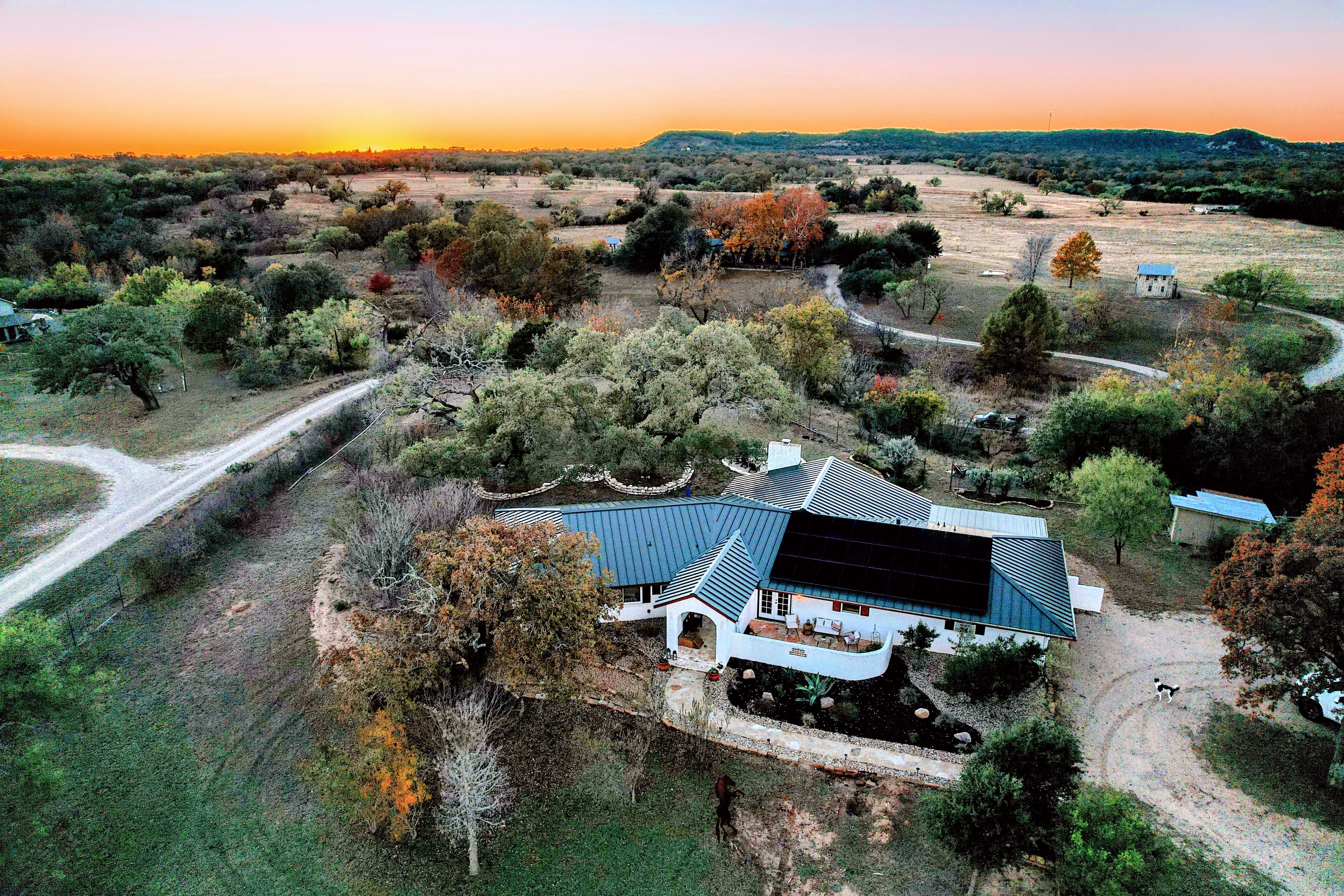 Property Image 1 - Casa Bonita | Firepit-Grill | Hill Country Views!