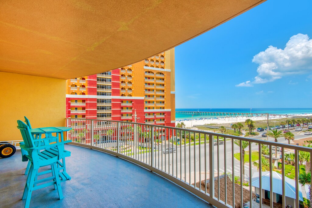 Calypso 3-502 balcony