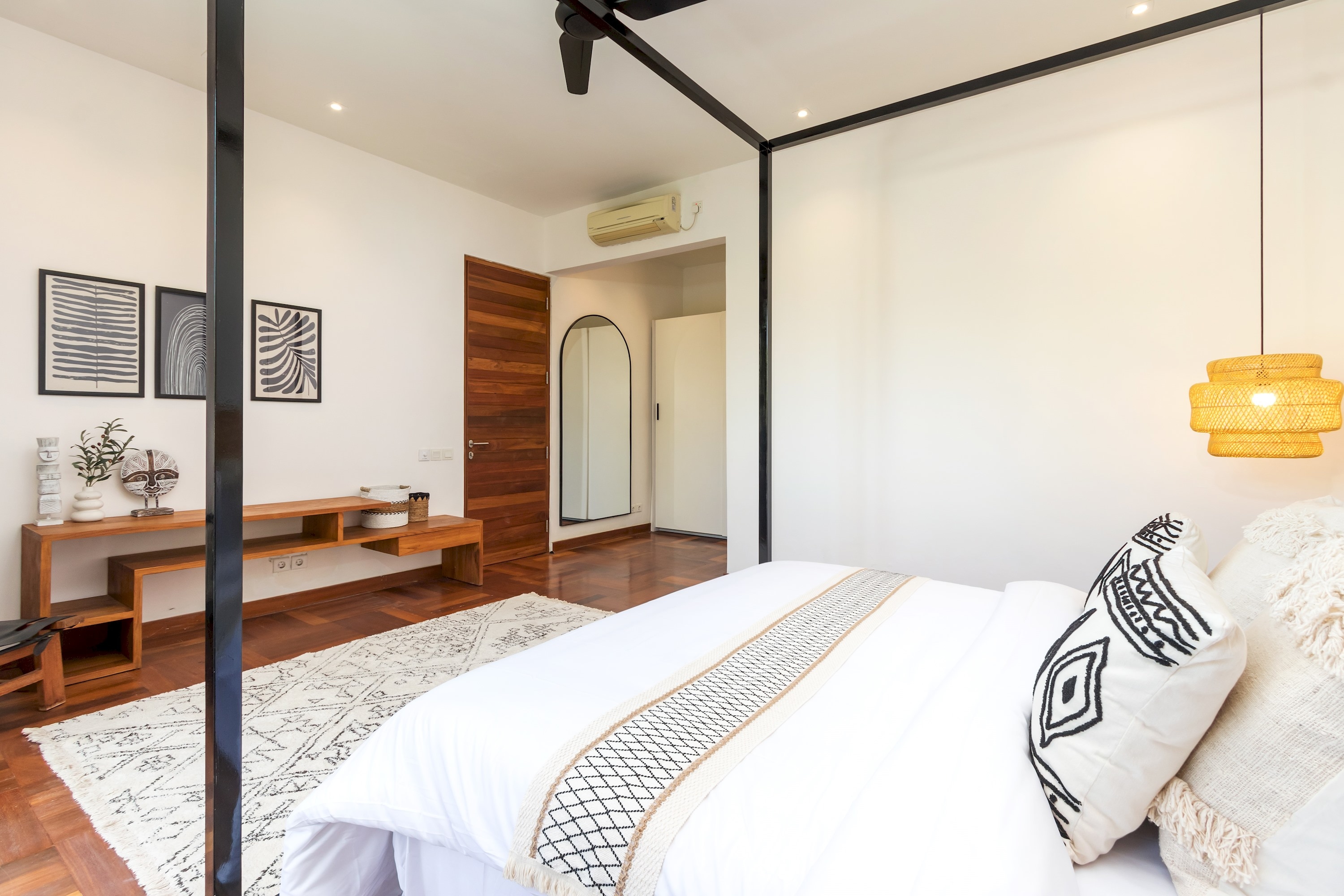 Rooms: Bedroom Rooms: Bedroom