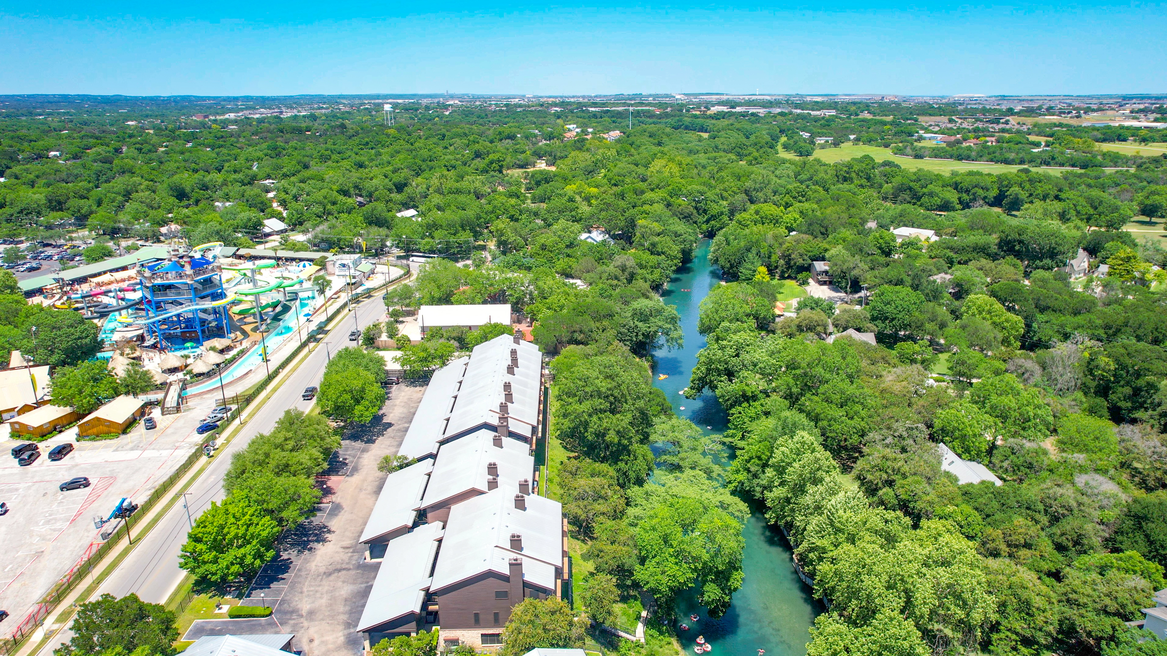 Property Image 2 - New! Luxurious Riverfront Condo Just 1 Blk to Schlitterbahn!