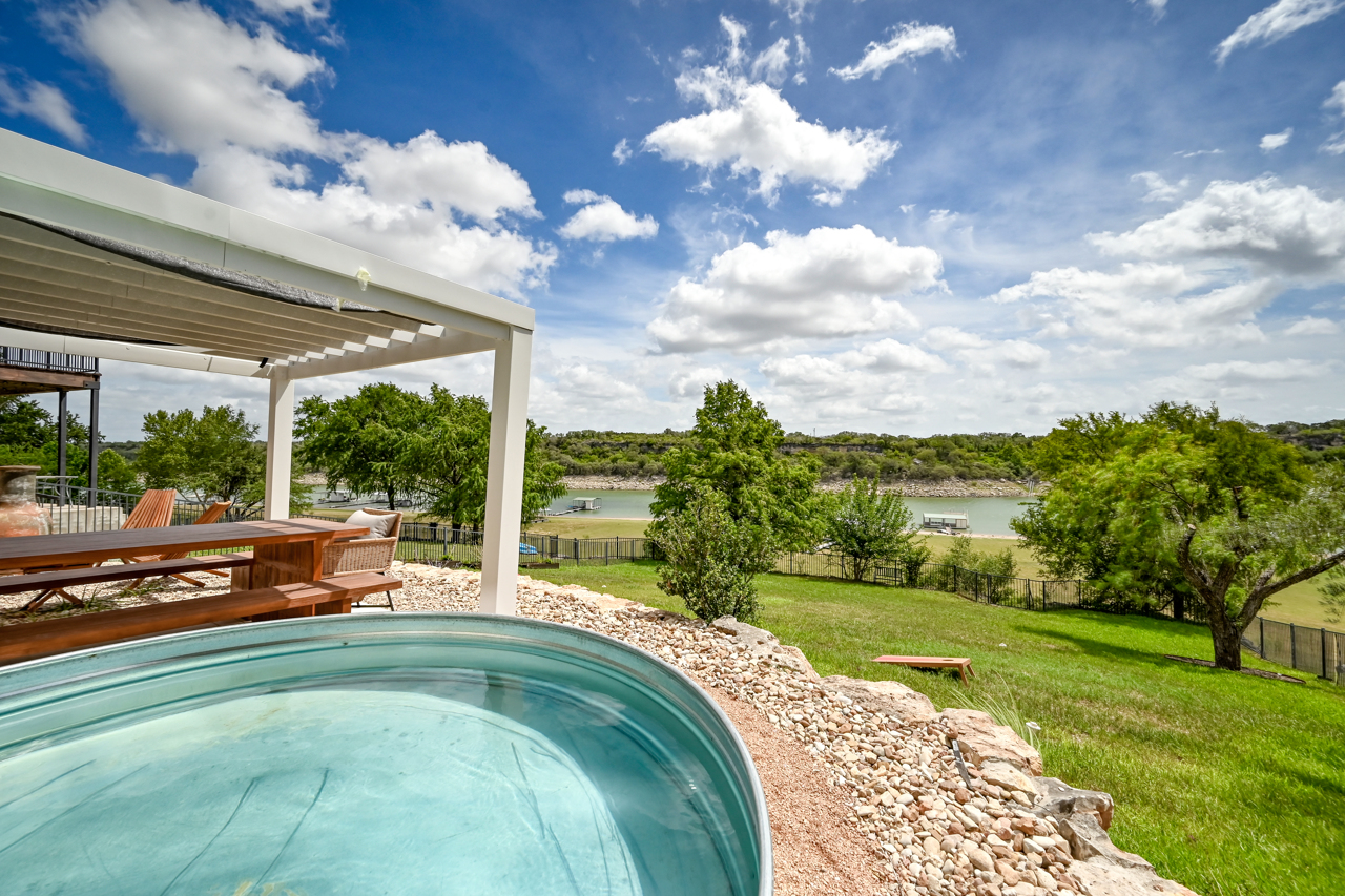 Lake View and Cowboy Pool Area