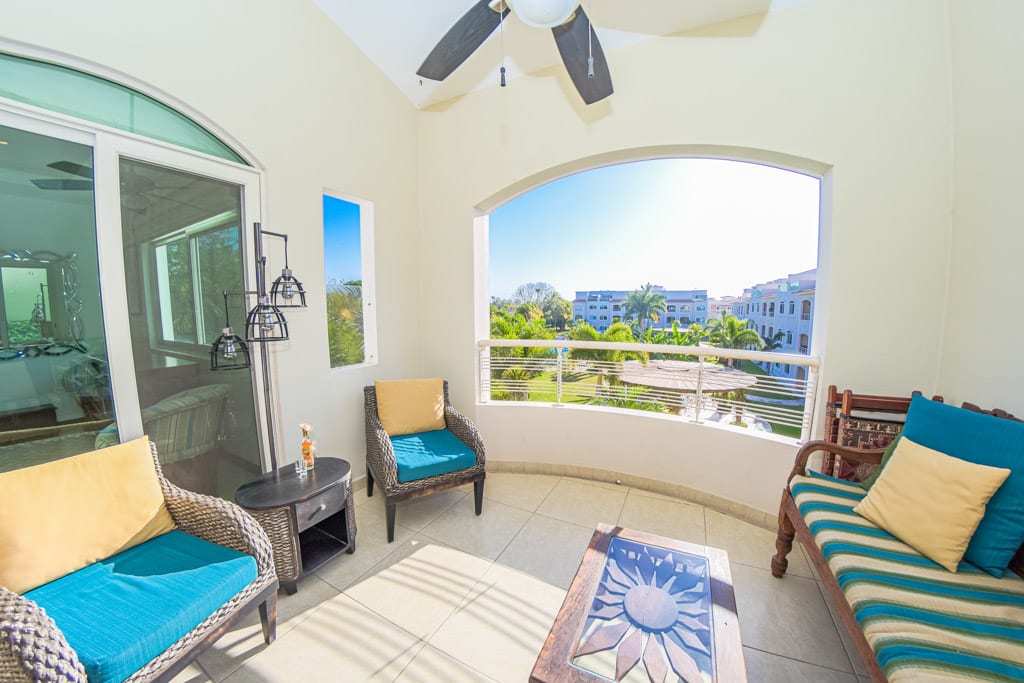 Property Image 2 - SALE! Spacious PH w/Loft el Tigre! Sleeps 4! Pool!Golf Property Image 2 - SALE! Spacious PH w/Loft el Tigre! Sleeps 4! Pool!Golf