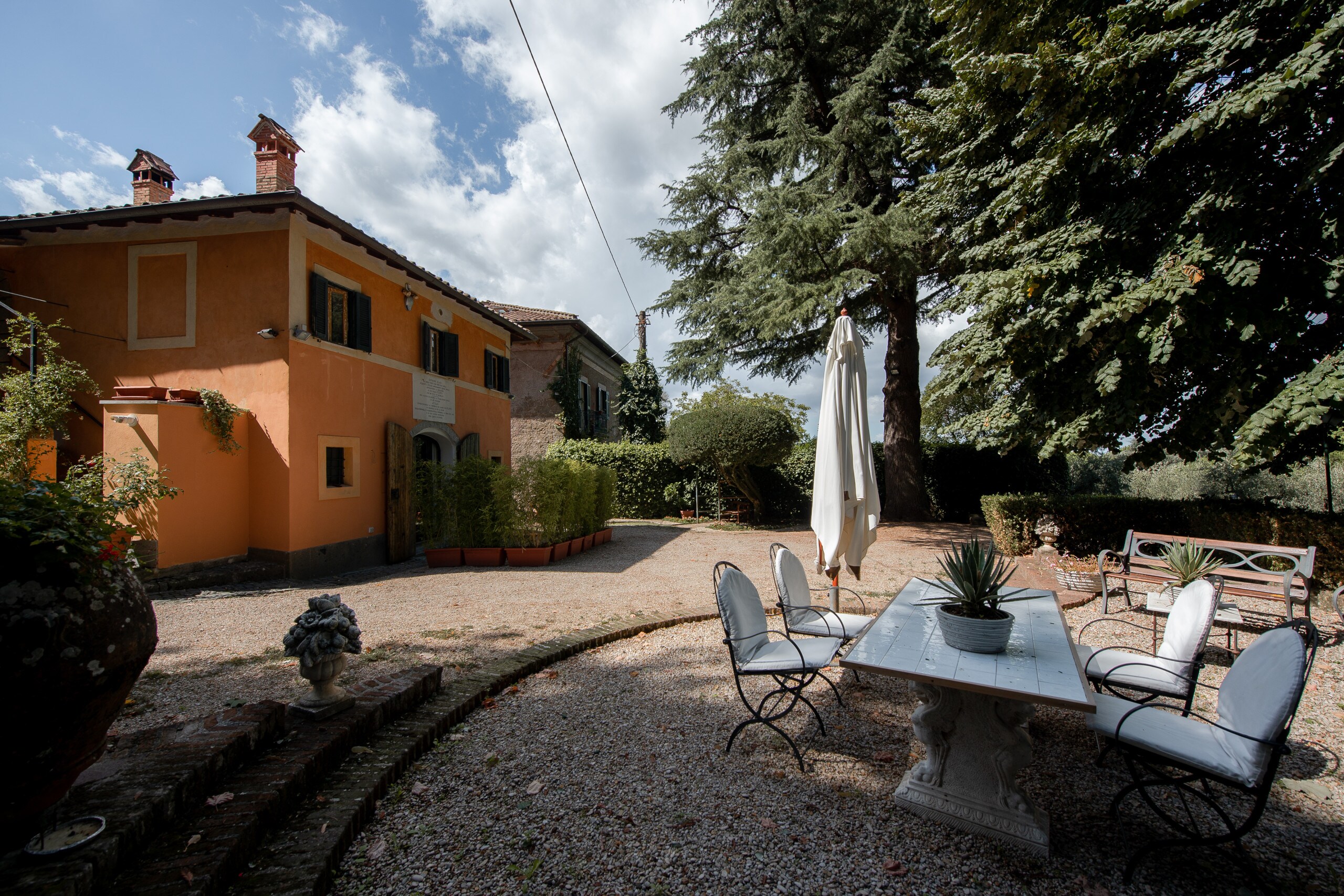 Property Image 1 - Grand Family Villa in the Beautiful Castelli Roman Countryside