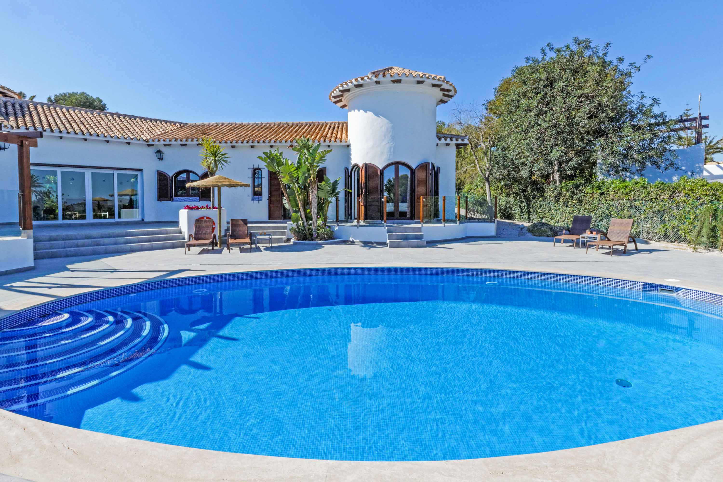Property Image 1 - Villa Isadora 137