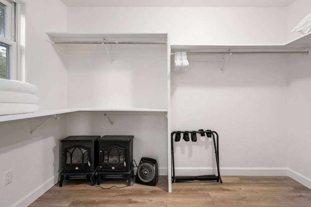 Double Size Master Bedroom Closet