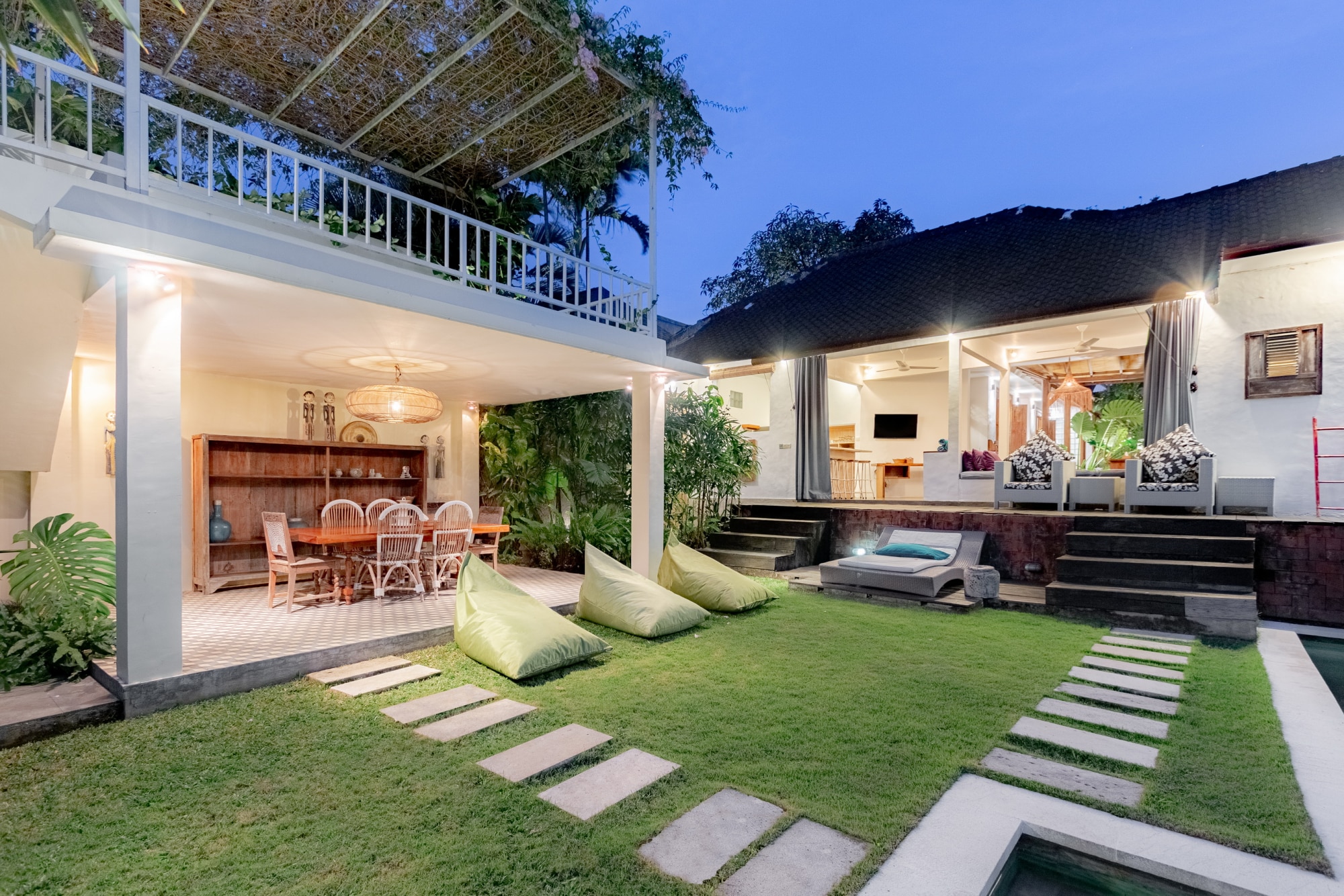 Property Image 2 - Family-Friendly Vibrant 3BR Pvt Villa Bali