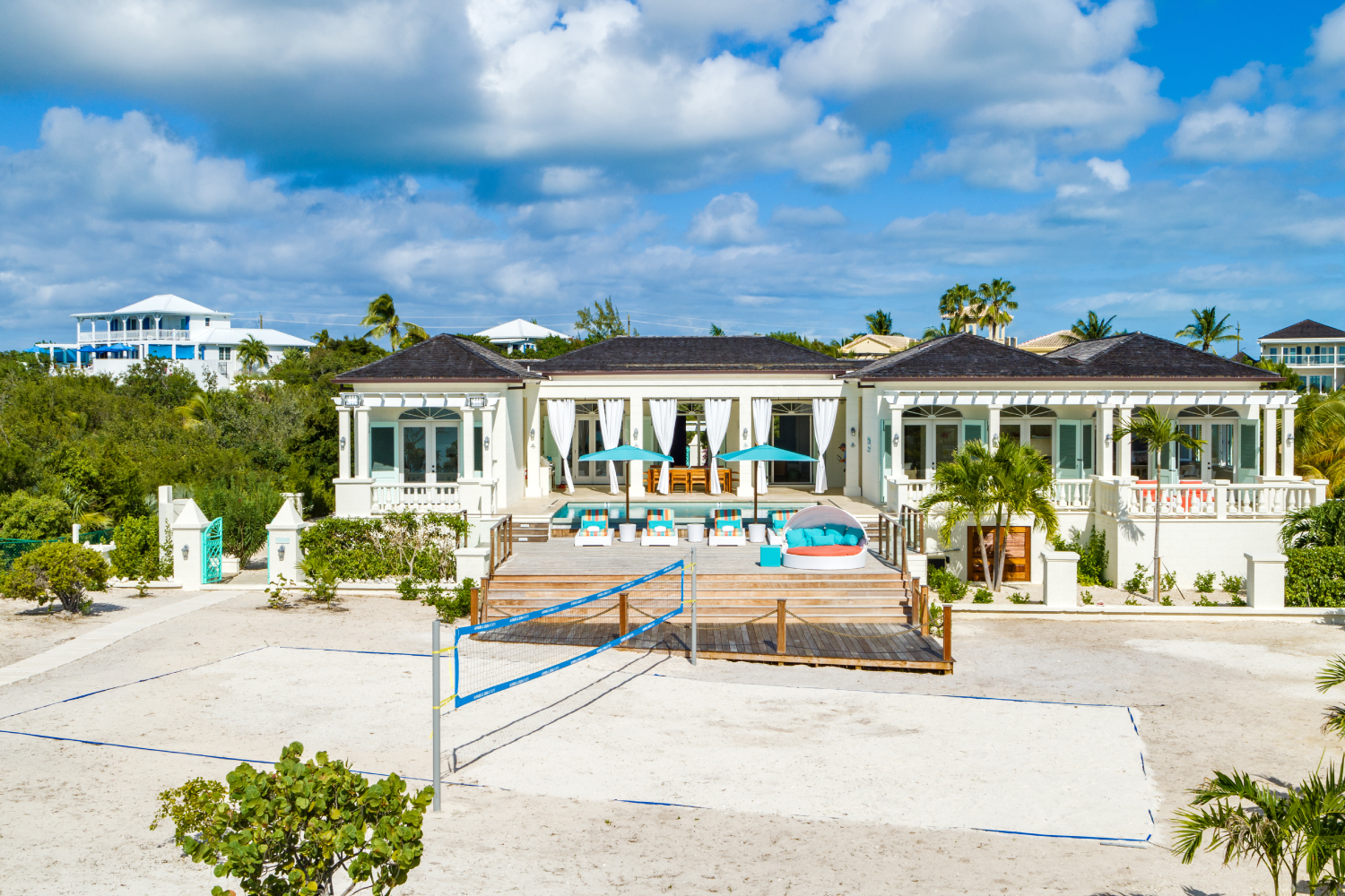 Full house and volleyball court