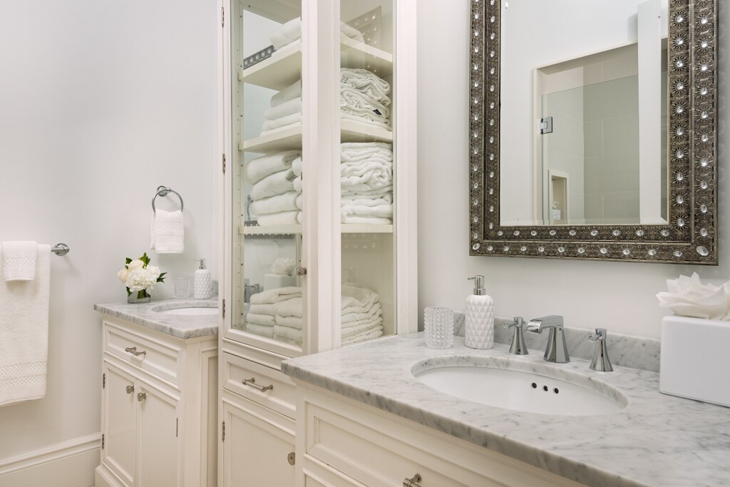 The secondary bedroom also has an ensuite bathroom and shower