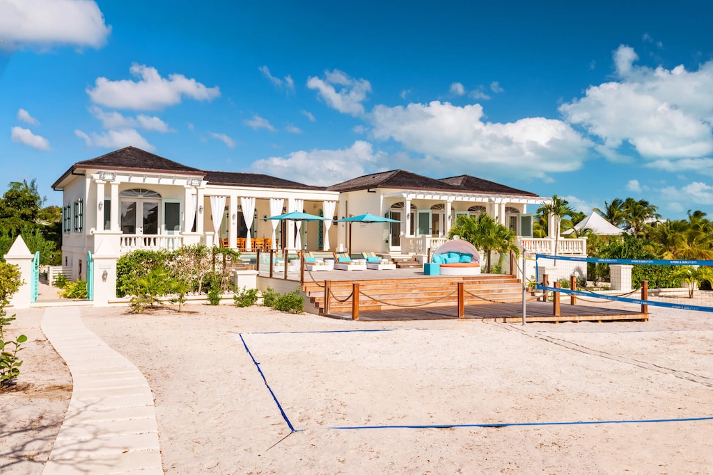 Welcome to Villa Vamar!