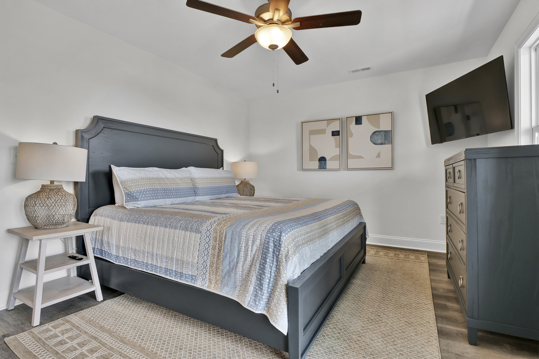 King bedroom private full bath, with deck access and ocean views