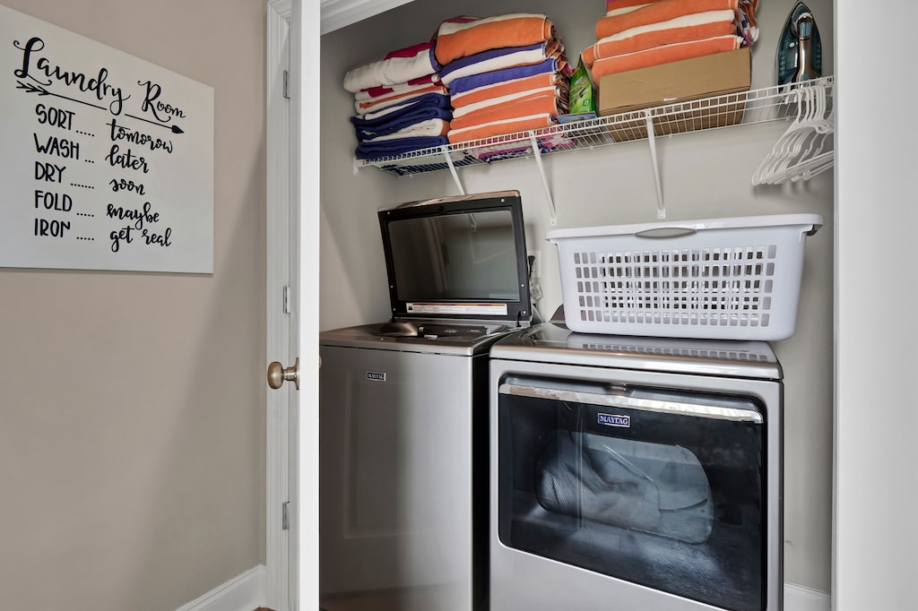 Laundry room if needed with plenty of beach towels for your convenience