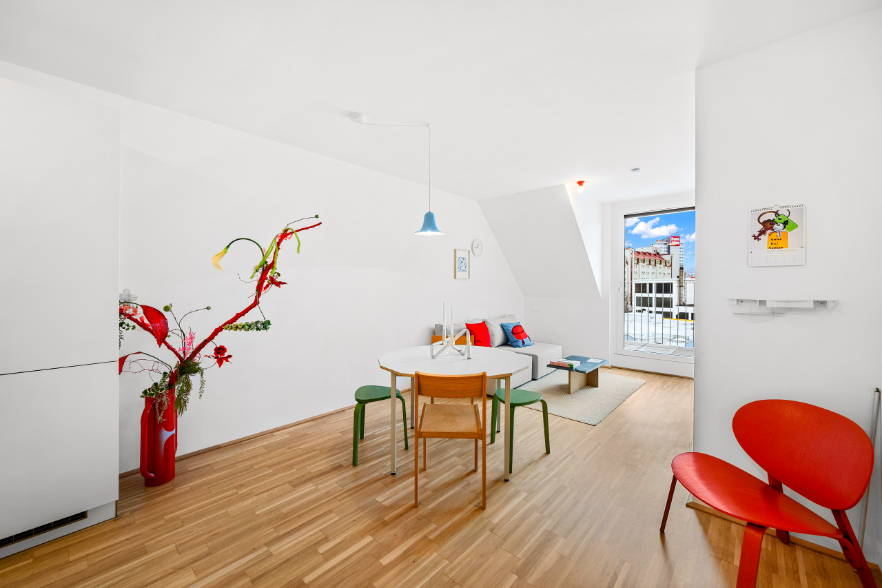 Colorful Stylish Apartment