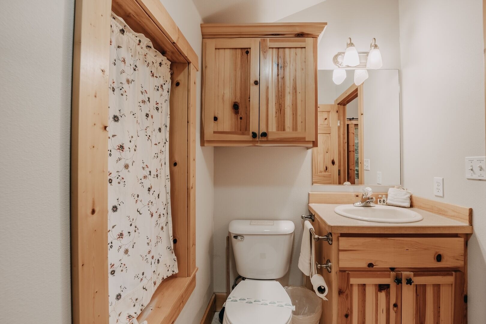 Upstairs bathroom connected to the bedroom