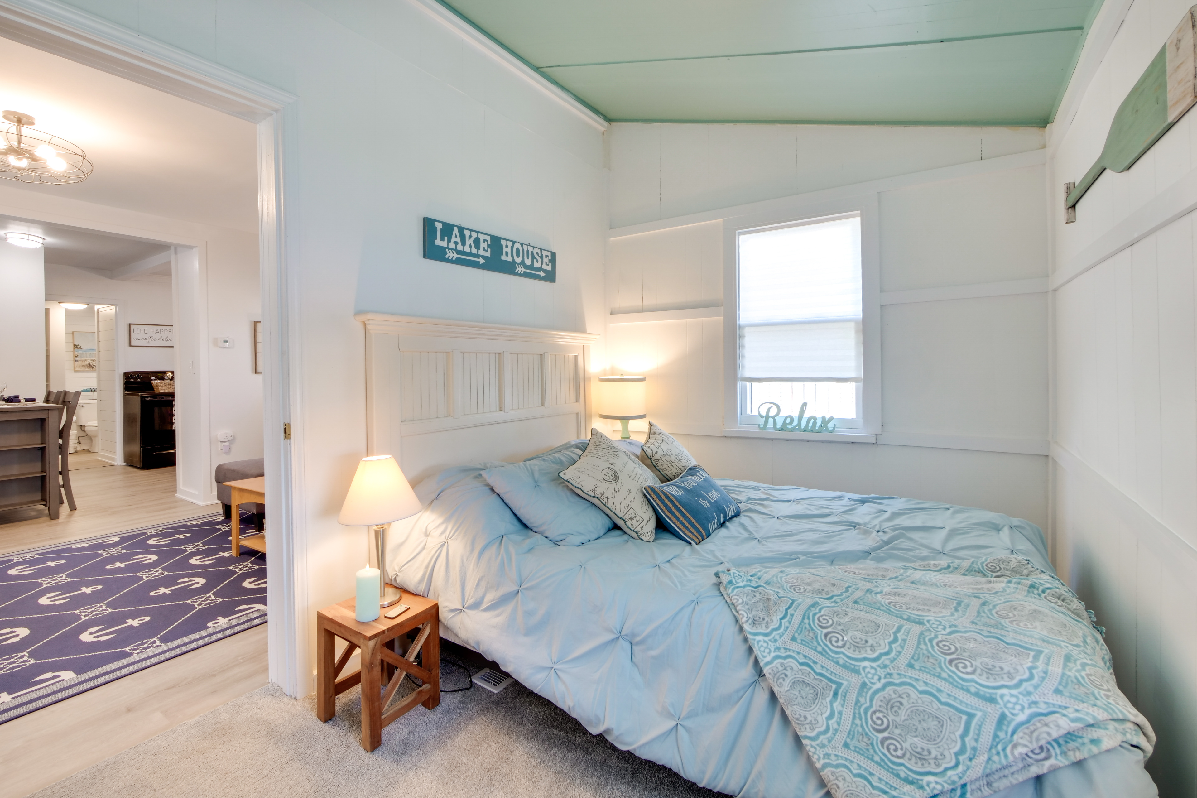 Walk to Lake: Nautical Akron Cottage w/ Deck!