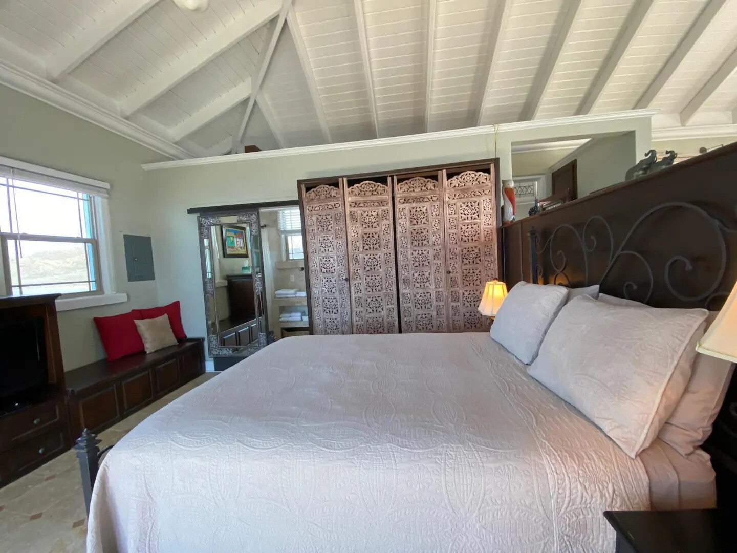 Property Image 2 - Honeymoon Cottage! Atop a rocky peninsula, surrounded by the Caribbean Sea!