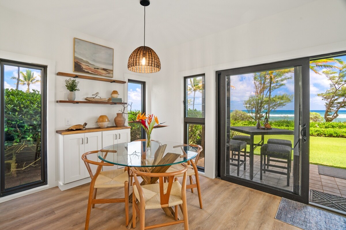 Beautiful breakfast nook