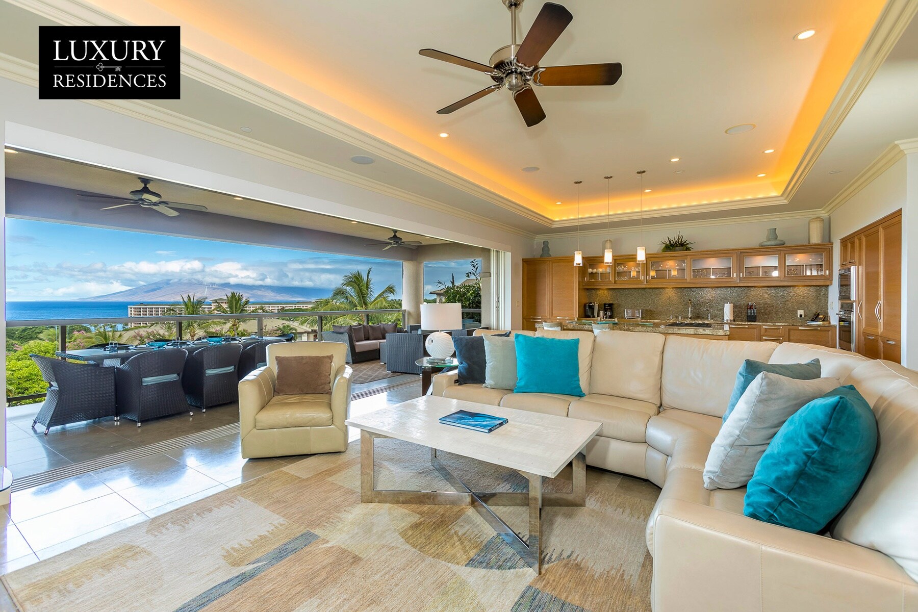 Enjoy your indoor/outdoor living space with amazing ocean views!