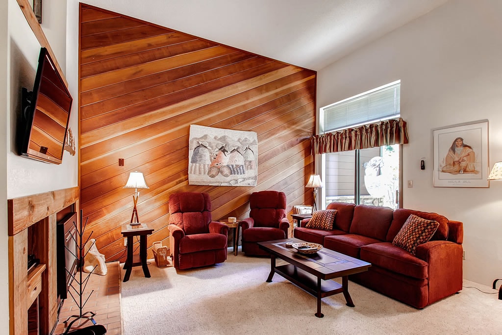 Living Room, Winterpoint 22, Breckenridge Vacation Rental