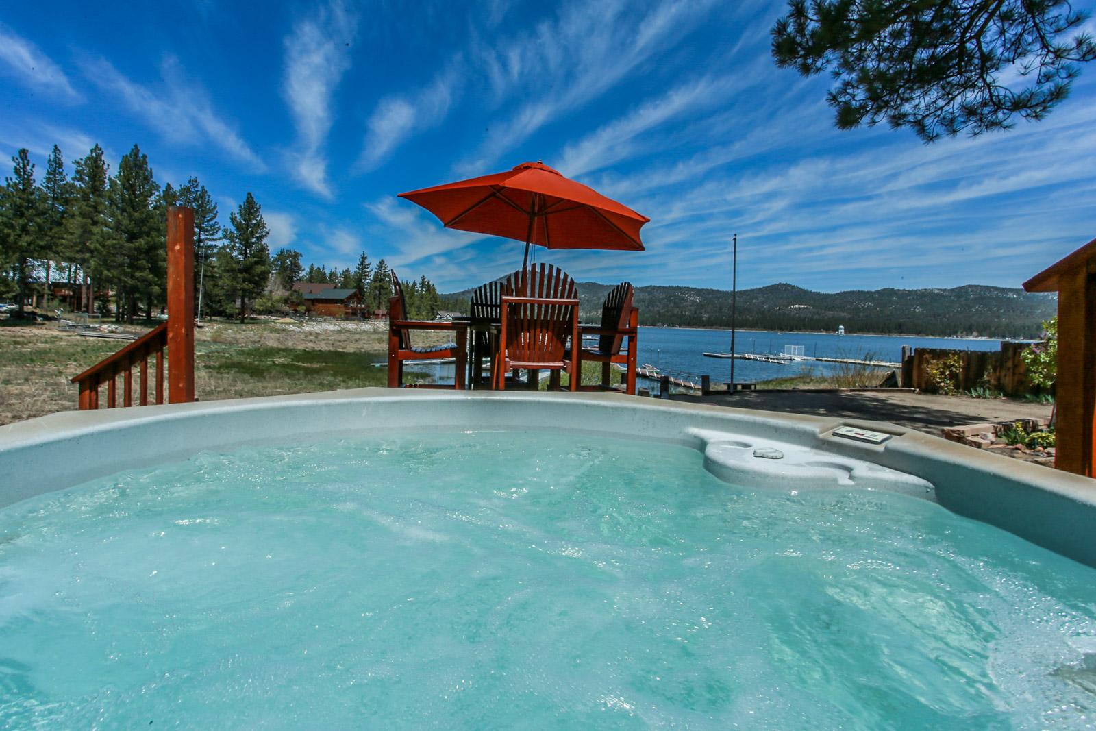 Beautiful view of the lake from the Hot Tub 