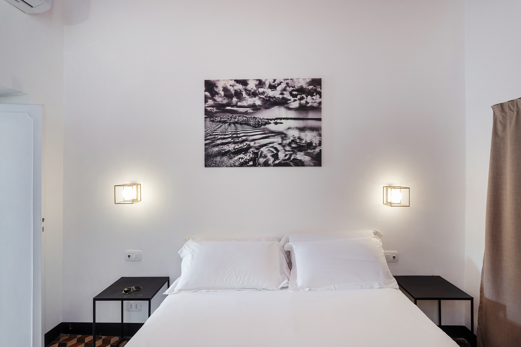 Elegant apartment in the heart of Genoa Elegant apartment in the heart of Genoa