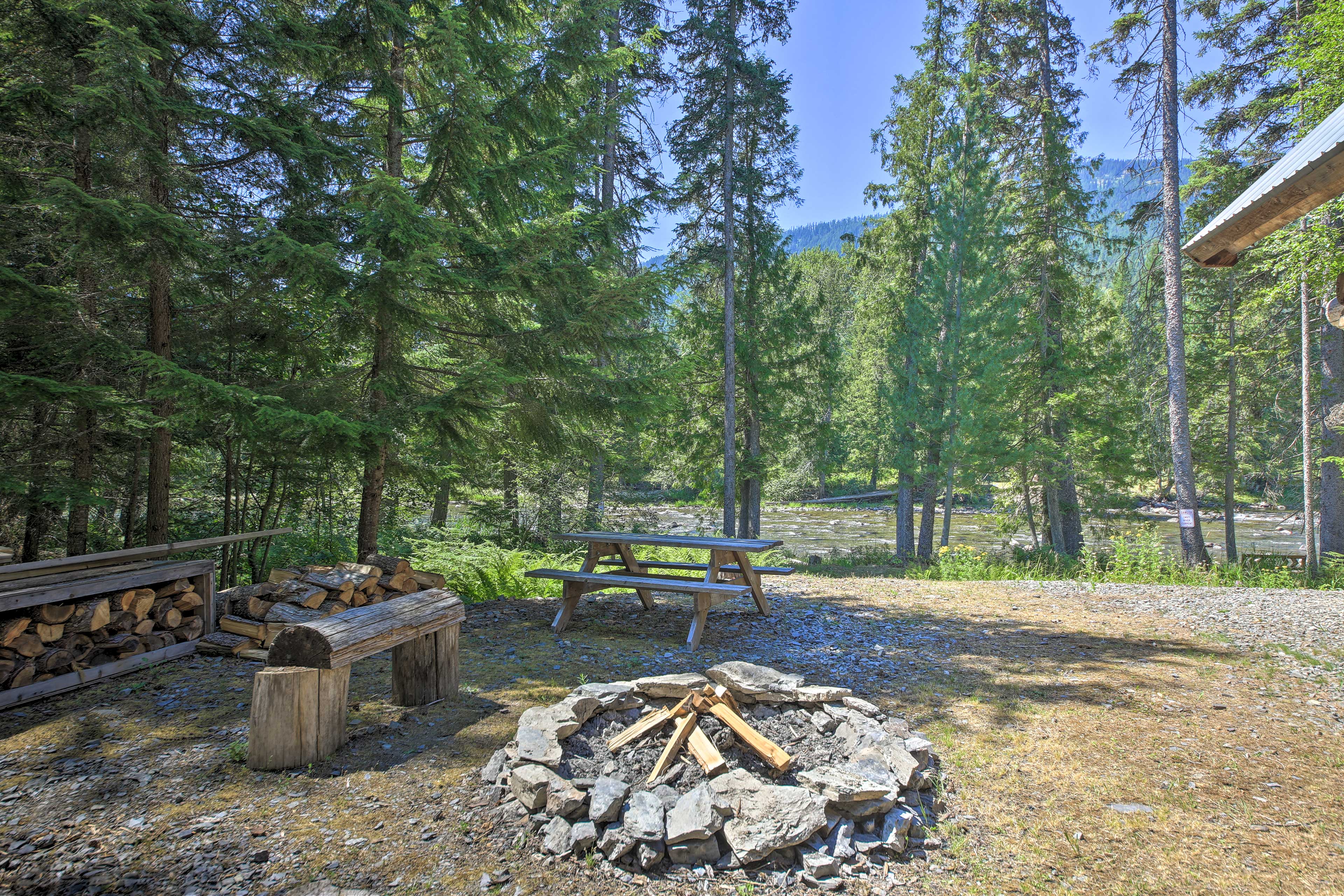 Property Image 2 - Expansive Moyie Riverfront Cabin - Pets Welcome!