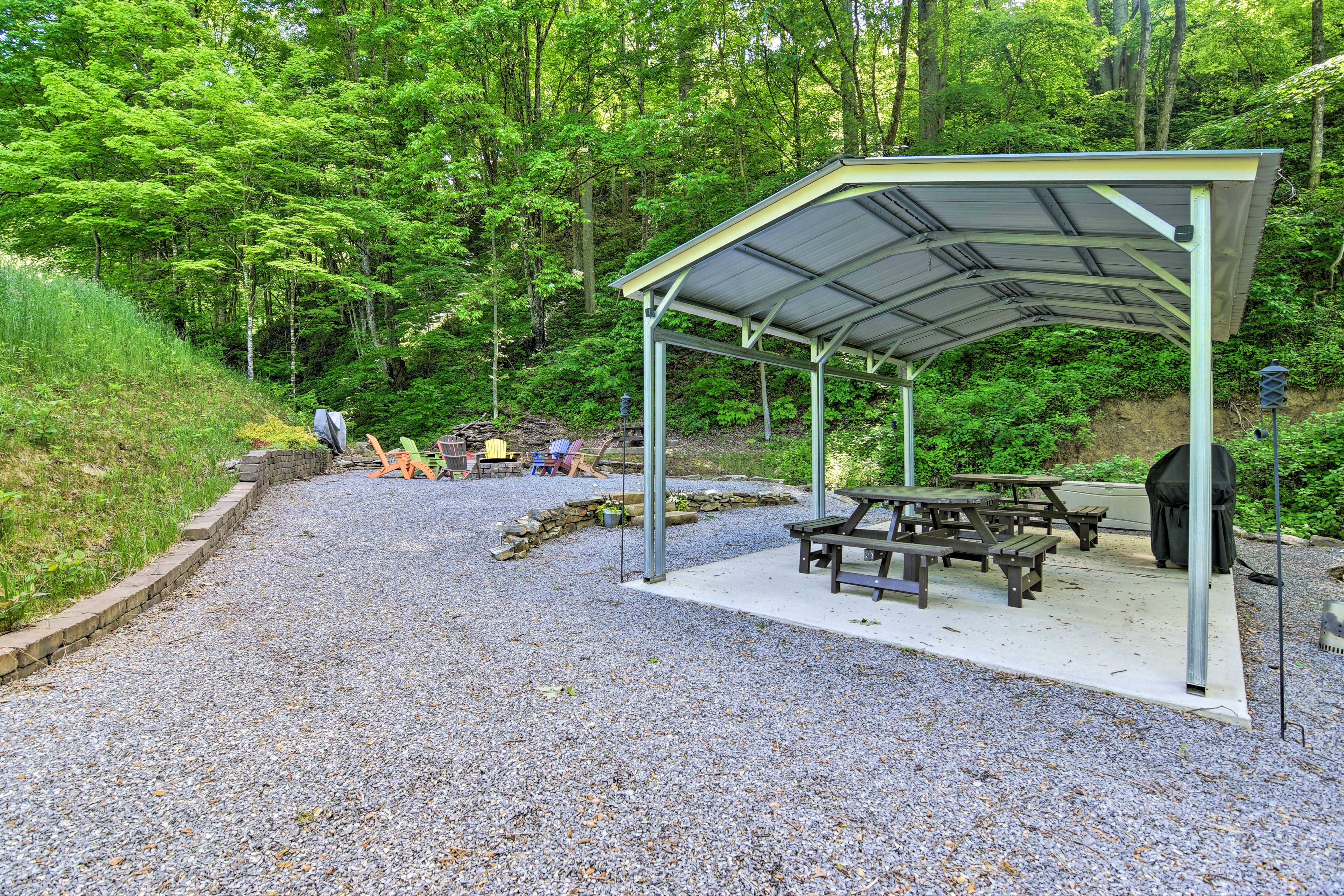 Property Image 1 - Clyde Cabin: Surrounded by Smoky Mtns