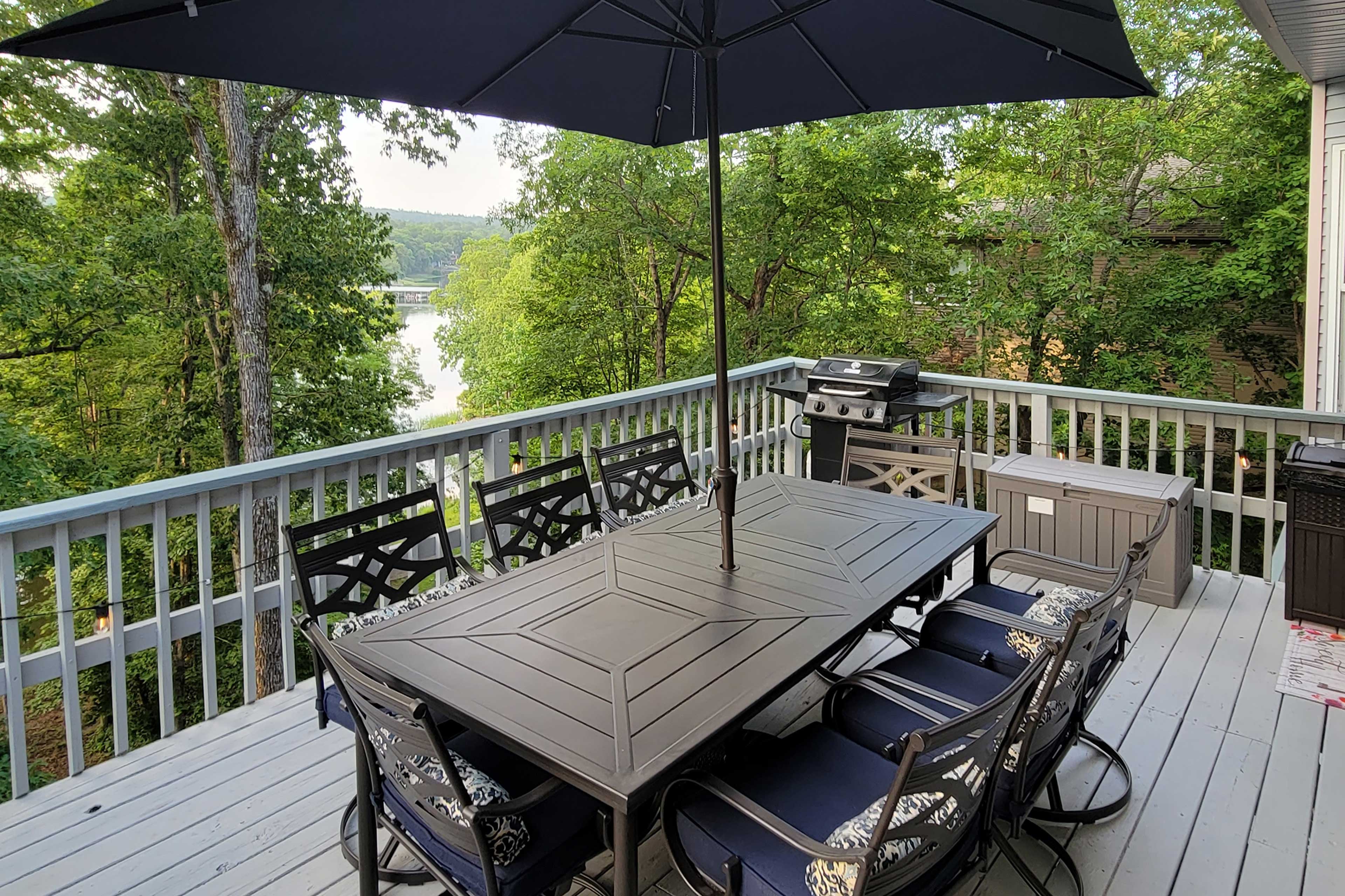 Property Image 1 - Lakeside Hot Springs Retreat w/ Kayaks & Boat Dock