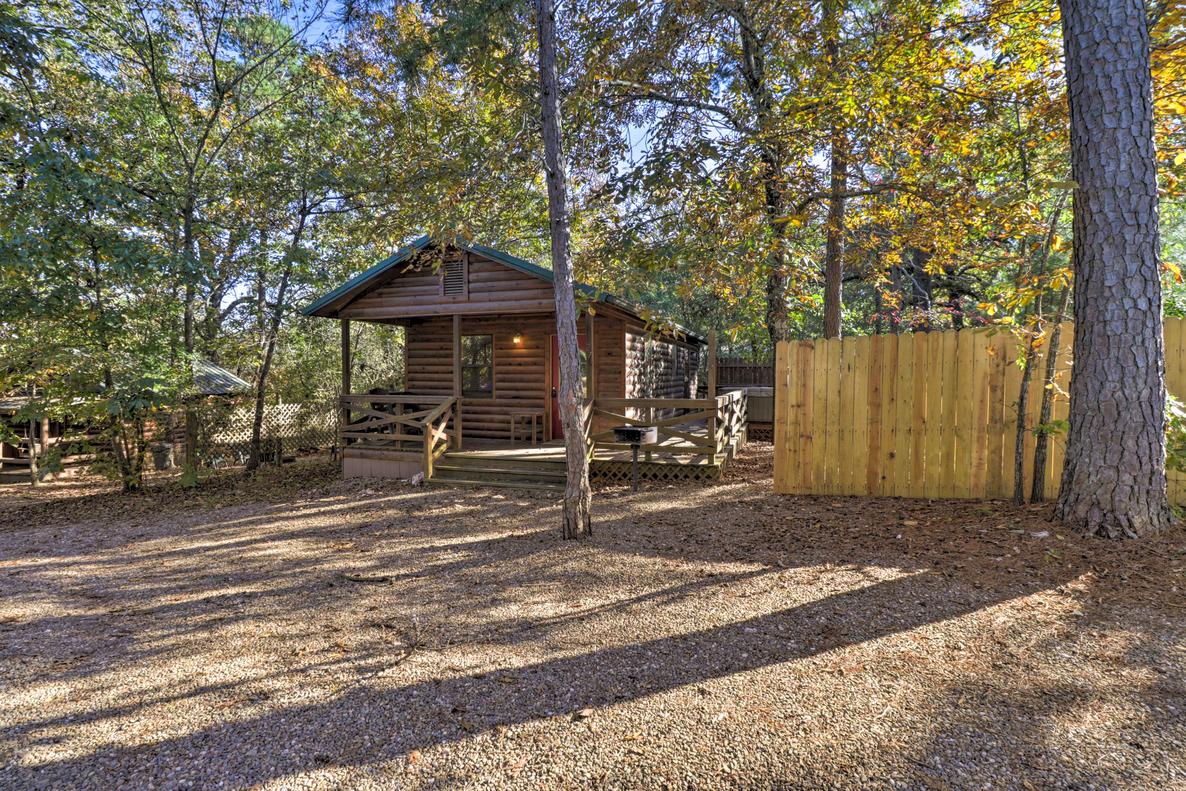 Property Image 2 - Cozy Cabin w/ Hot Tub - 4 Mi to Broken Bow Lake!