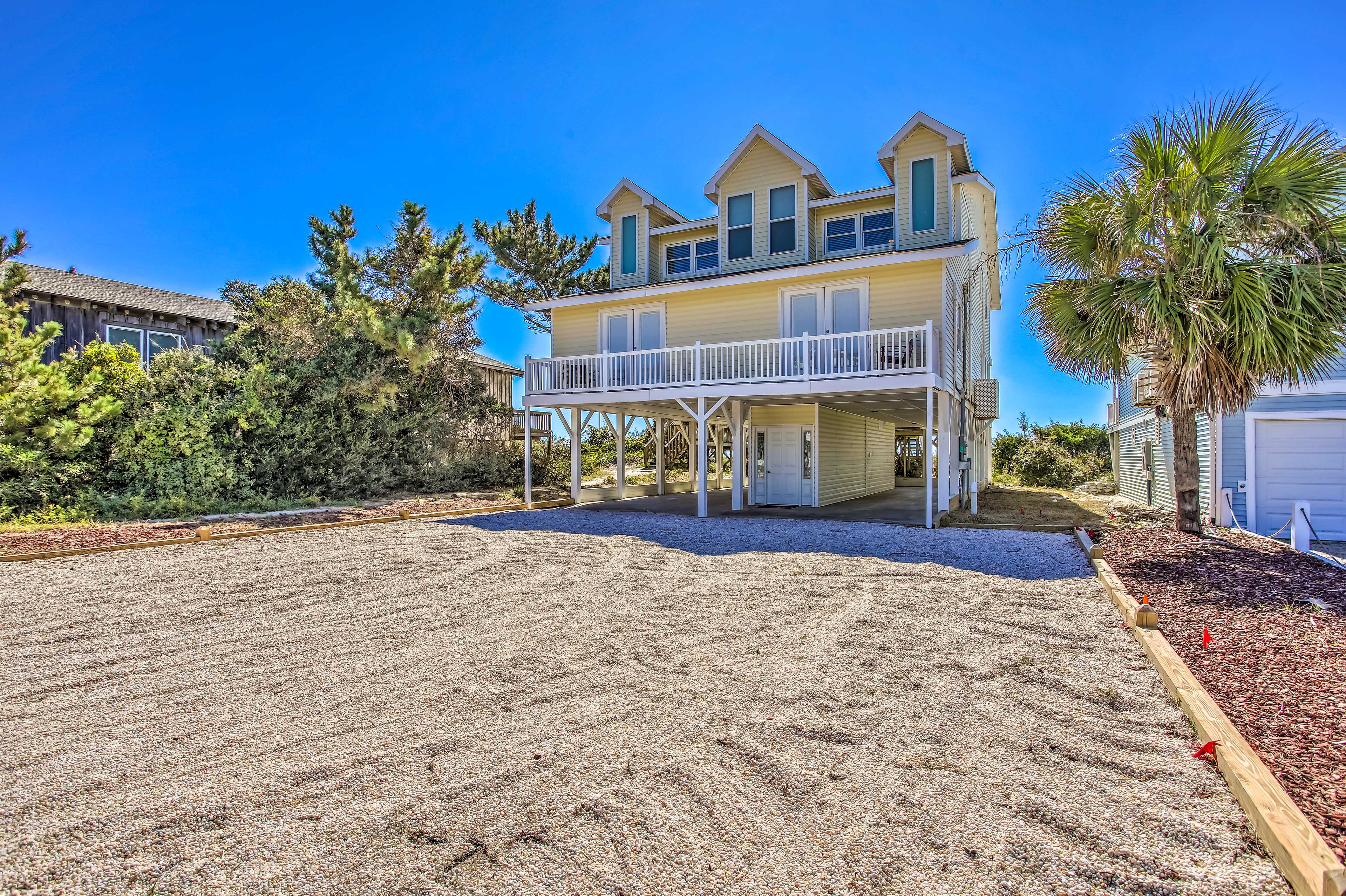 Property Image 1 - Marvelous Oceanfront Home w/ Stunning Views
