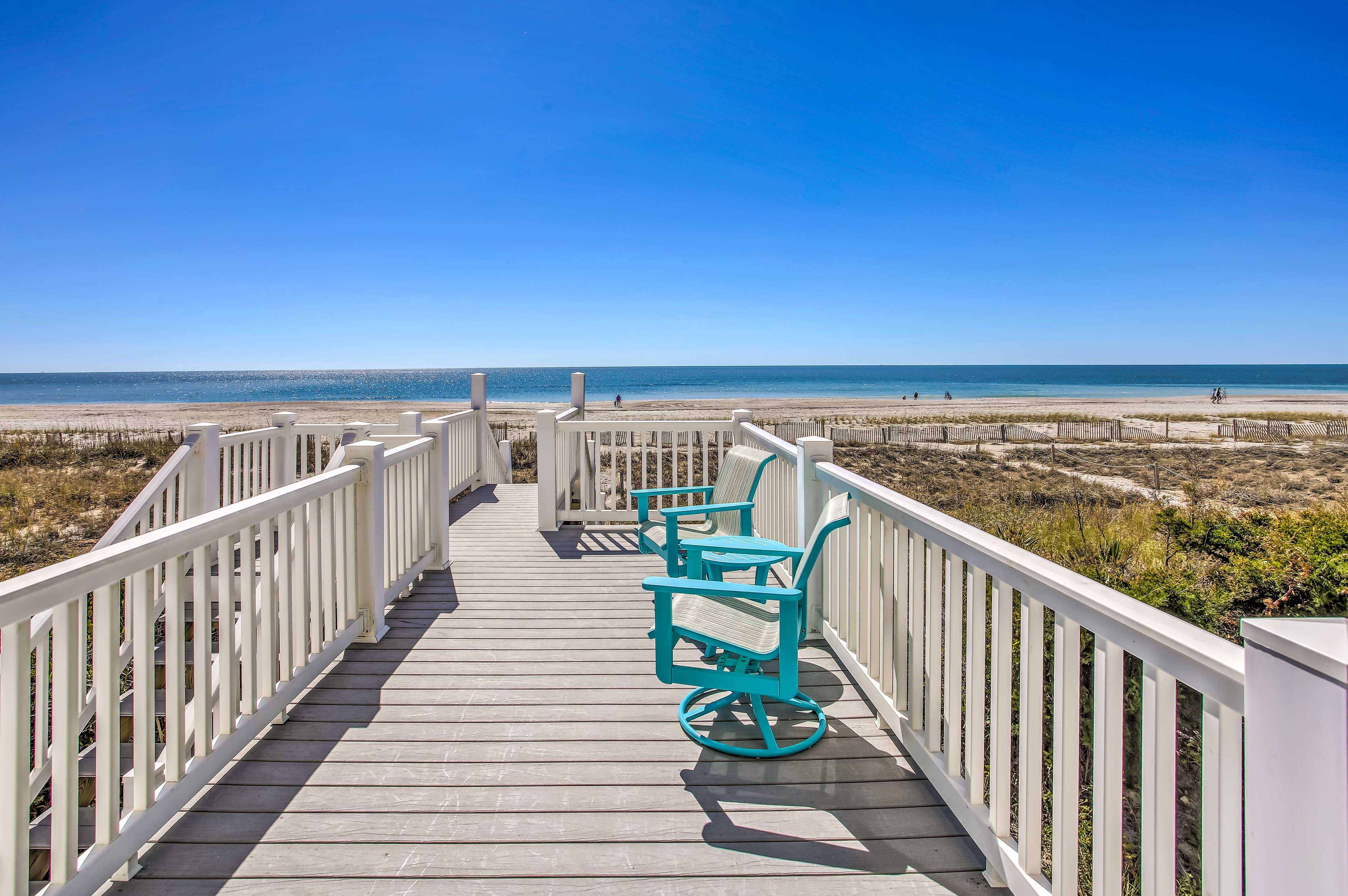 Property Image 2 - Marvelous Oceanfront Home w/ Stunning Views