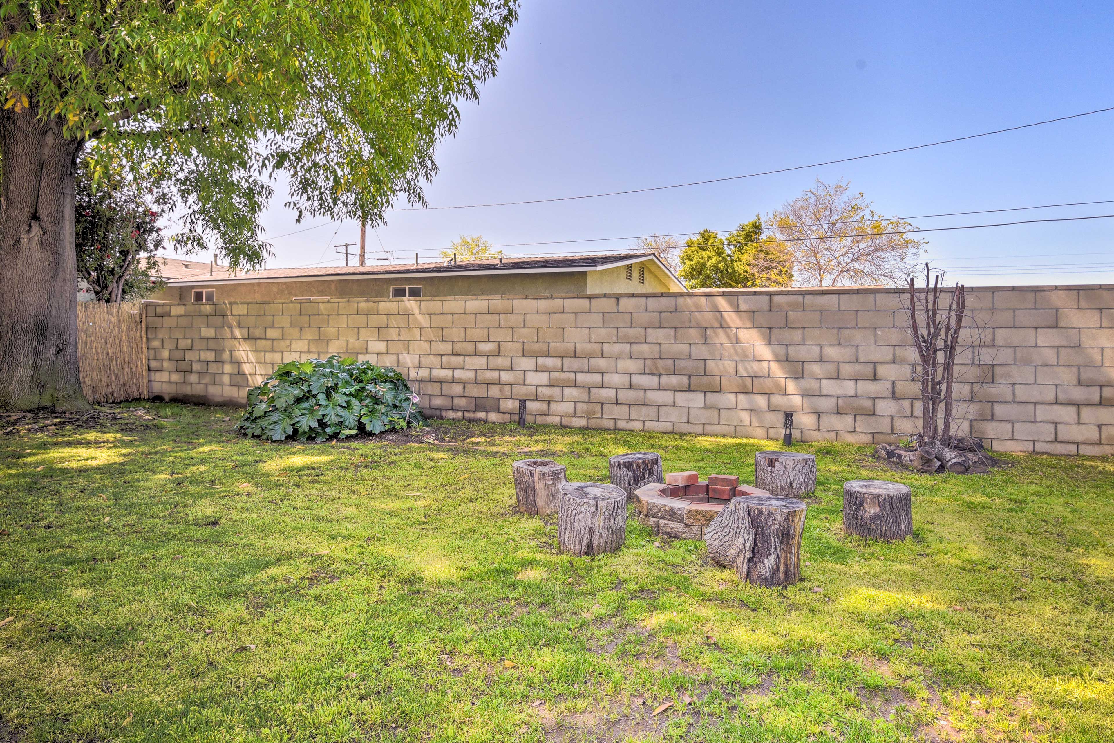 Charming Temple City Home w/ Fire Pit, 14 Mi to LA