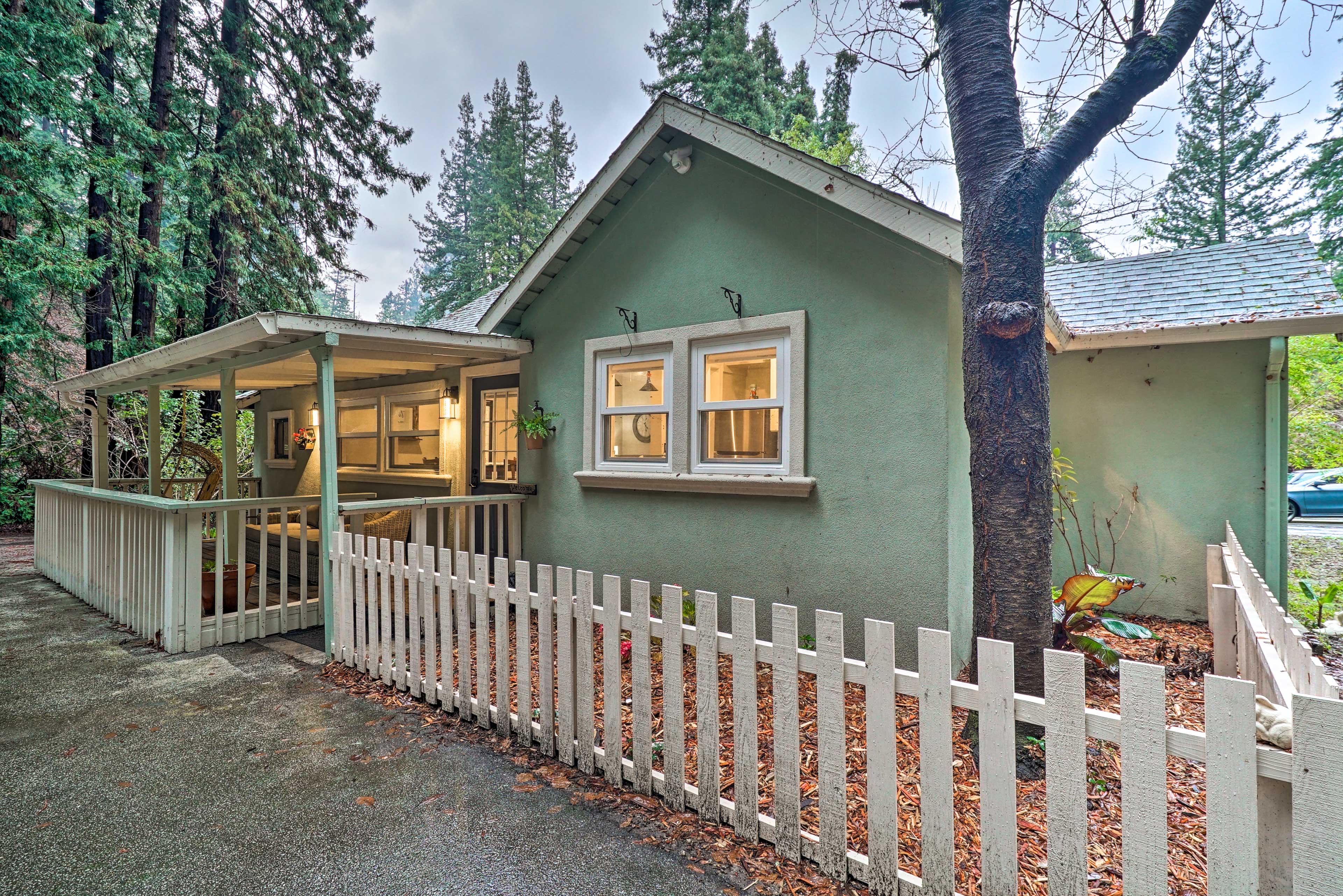 Property Image 1 - California Cottage < 4 Mi to Redwood Hiking Trails