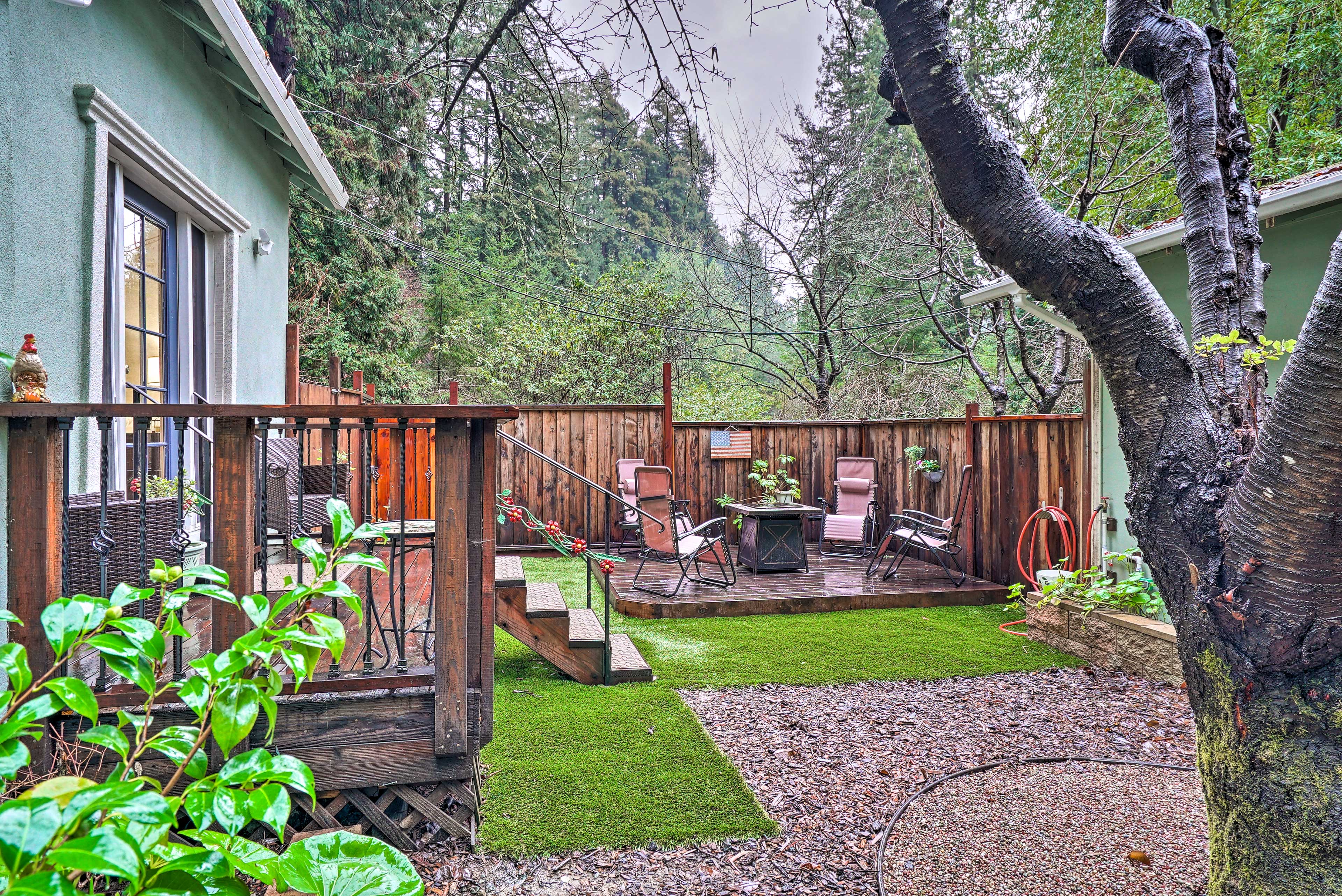 Property Image 2 - California Cottage < 4 Mi to Redwood Hiking Trails