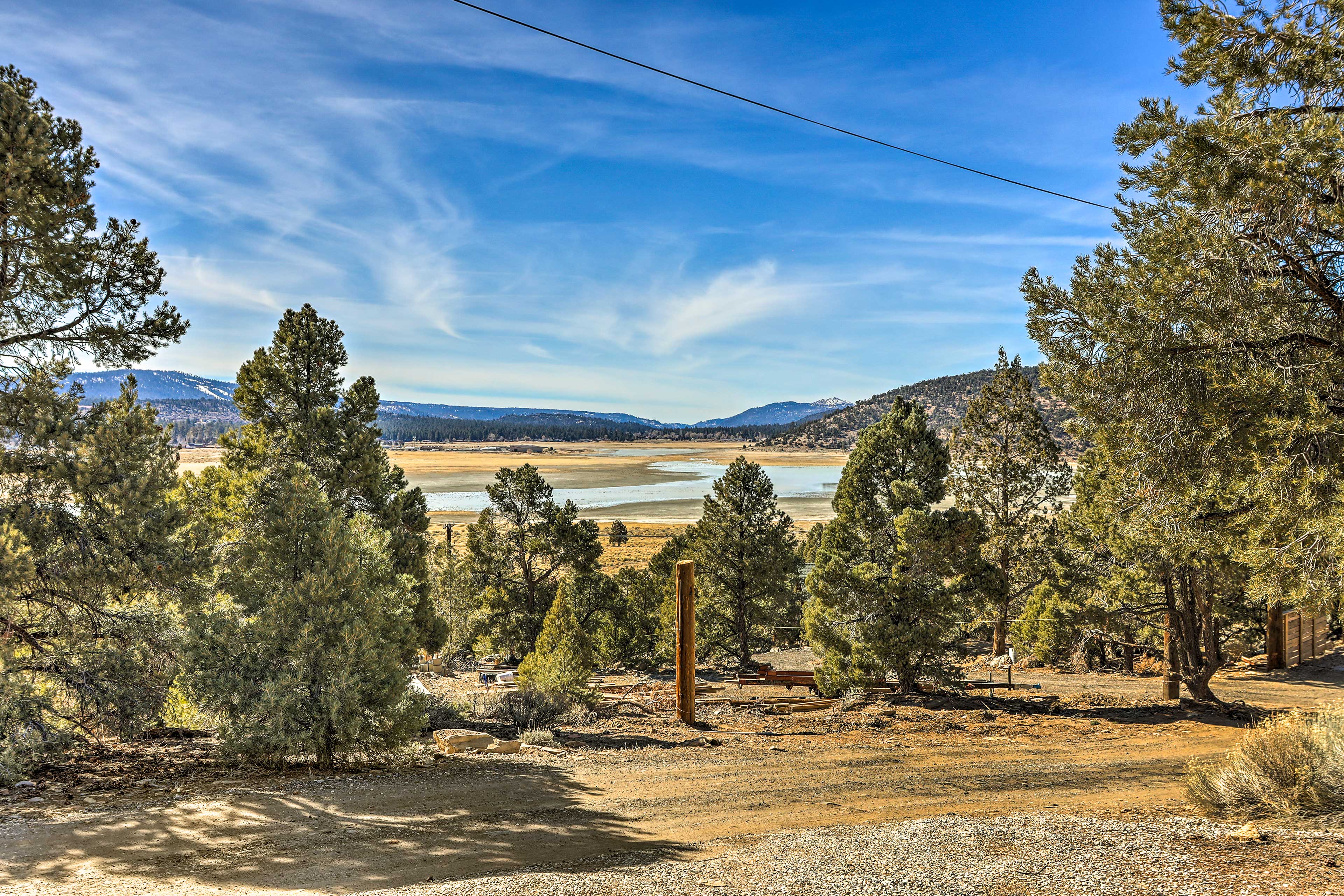 Property Image 2 - Big Bear Lake Cabin w/ Deck & Views ~ 9 Mi to Ski!