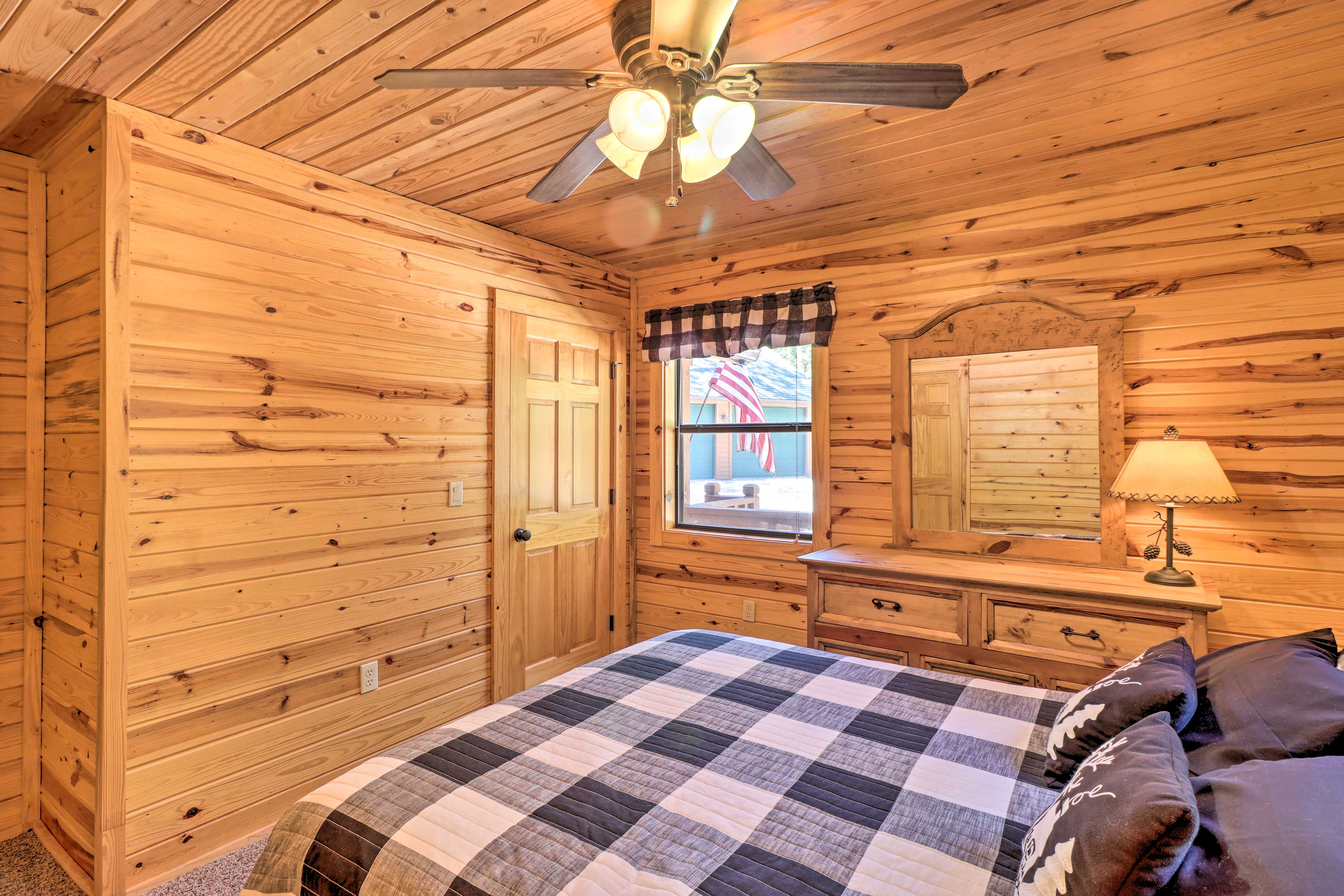 Peaceful Cabin w/ Deck + Scenic Mtn Views!