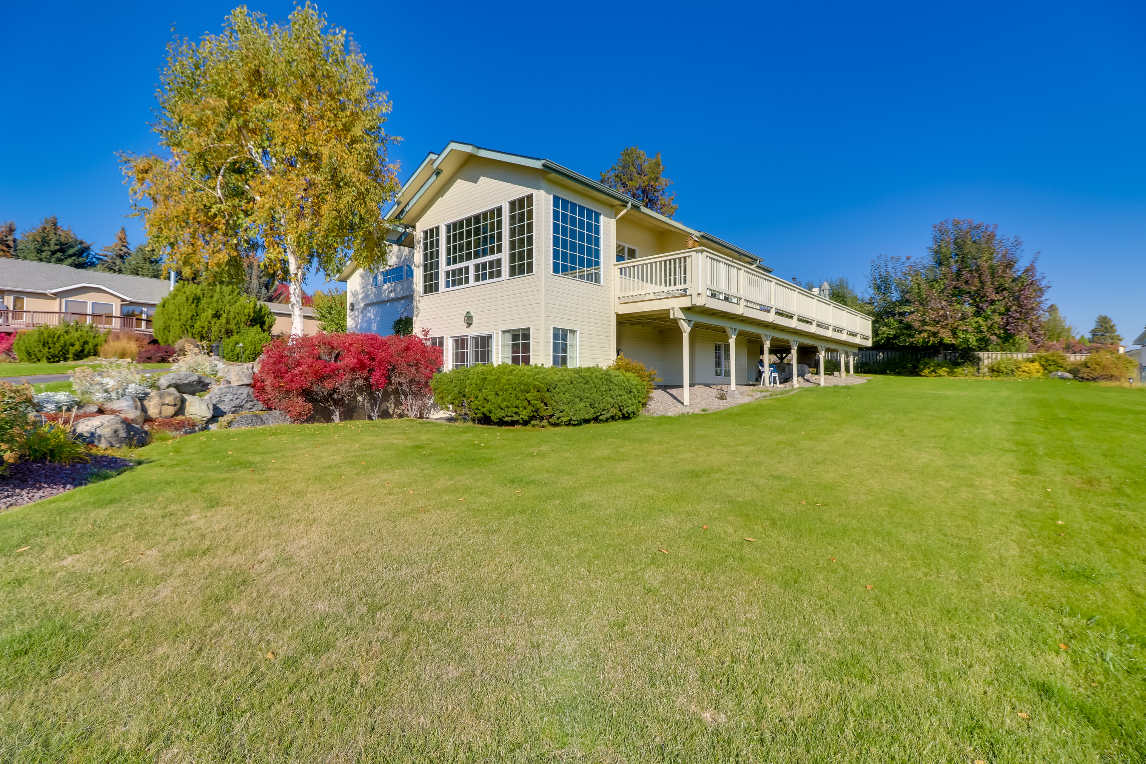 Property Image 1 - Stunning Lakeside House w/ Deck + Water Views