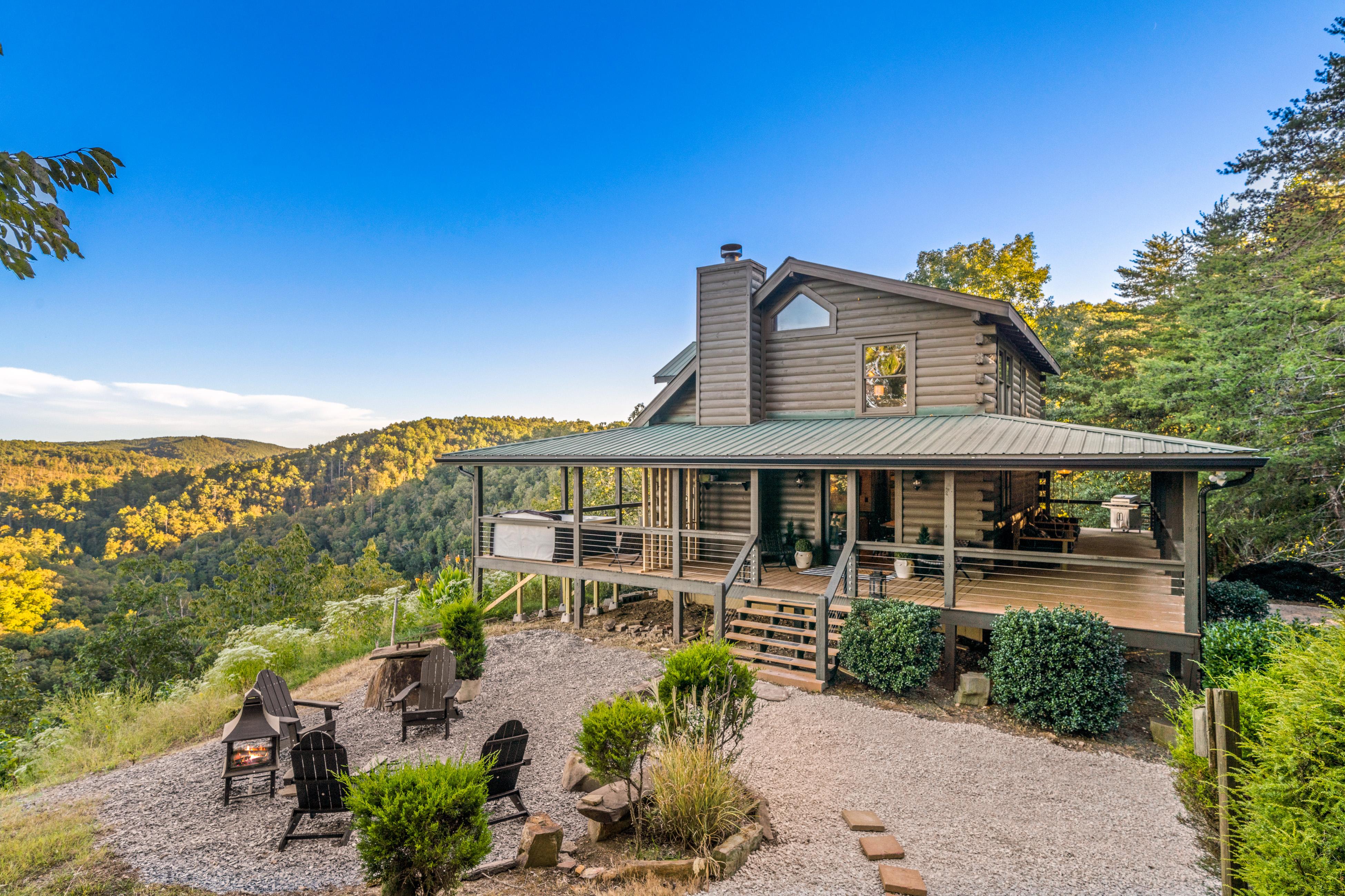 Property Image 1 - The Overlook at Talking Rock Creek Resort