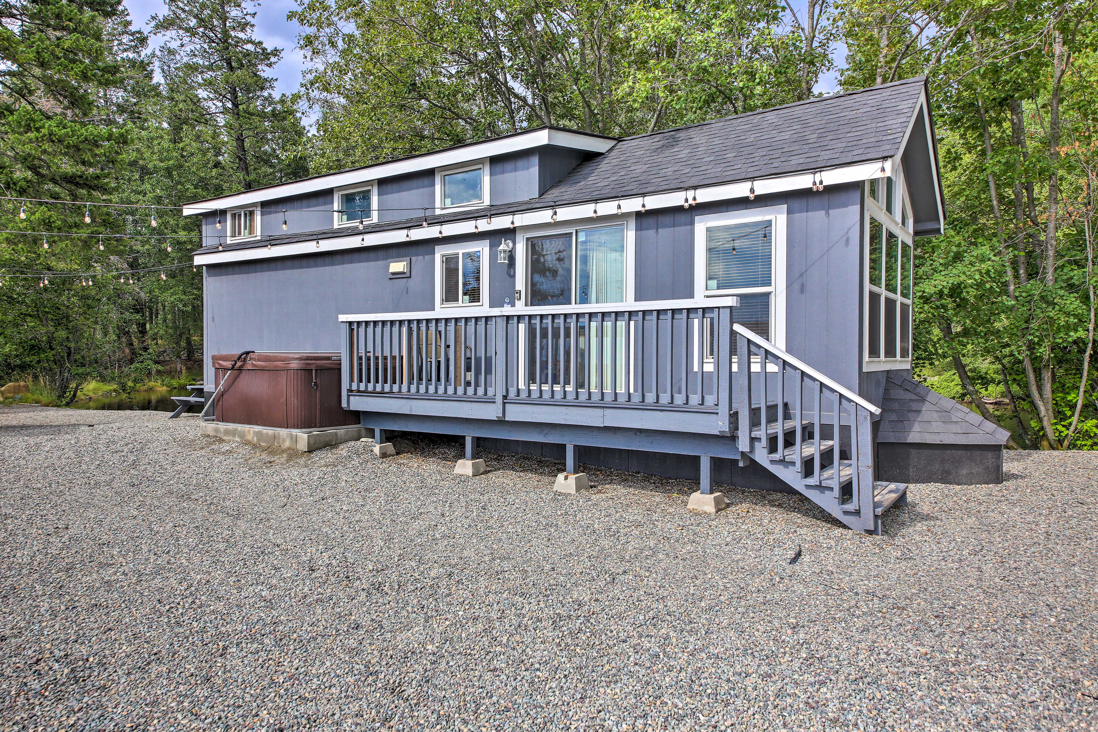 Property Image 2 - Wilderness Glamping: Eureka Cottage Home w/ Hot Tub!