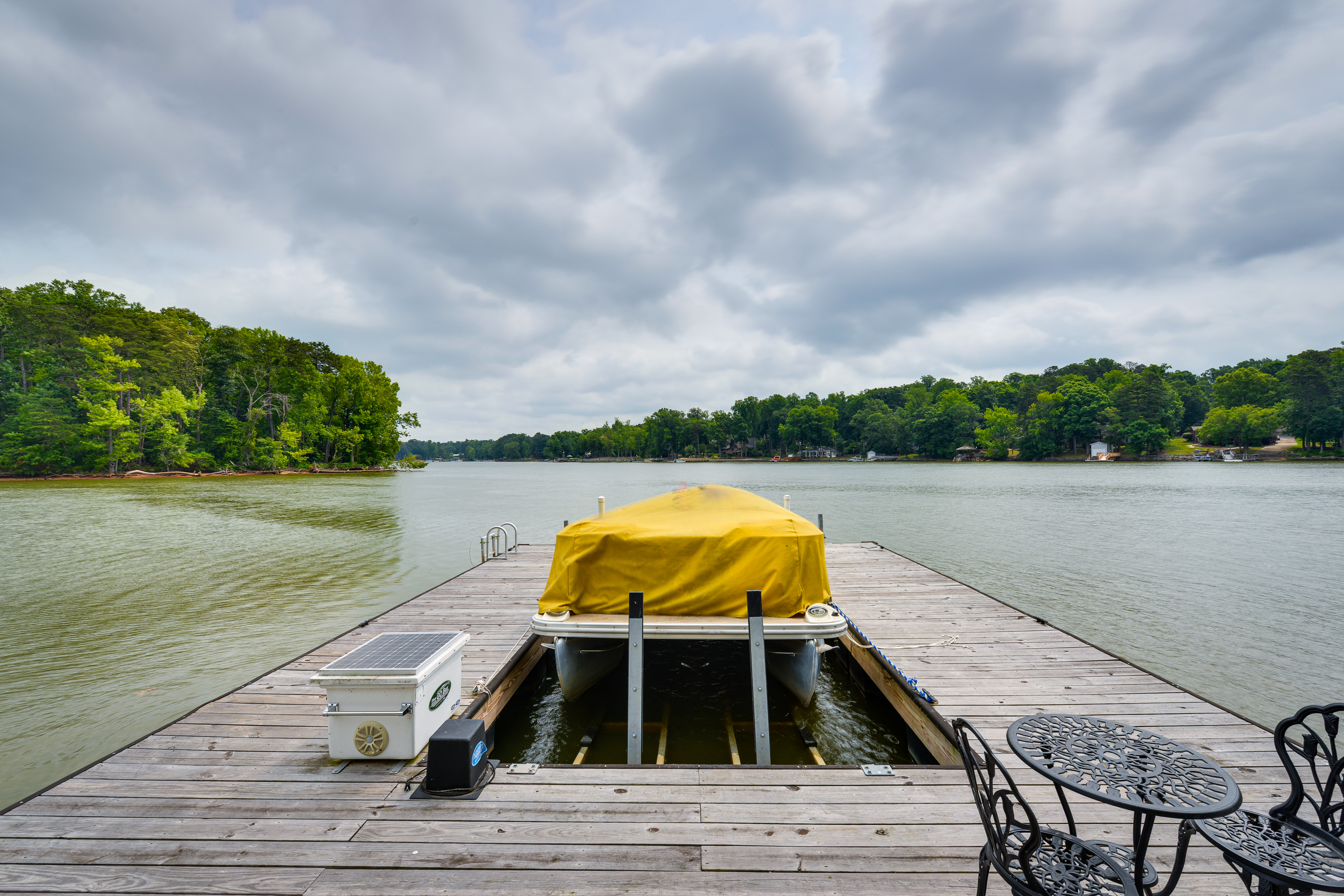 Property Image 2 - Lakefront Lexington Vacation Rental w/ Dock!