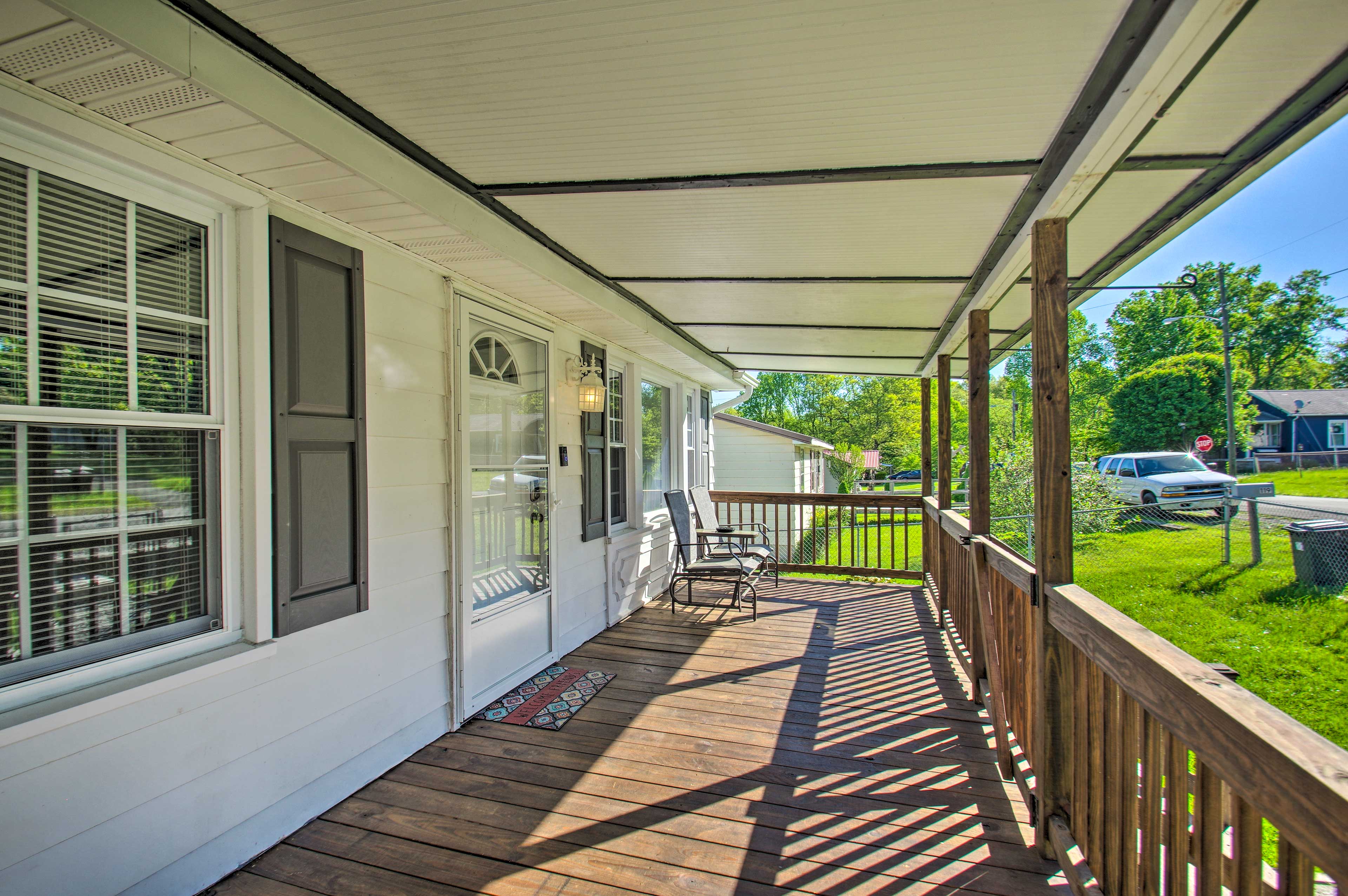 Property Image 2 - Dog-Friendly Fayetteville Home w/ Hot Tub!